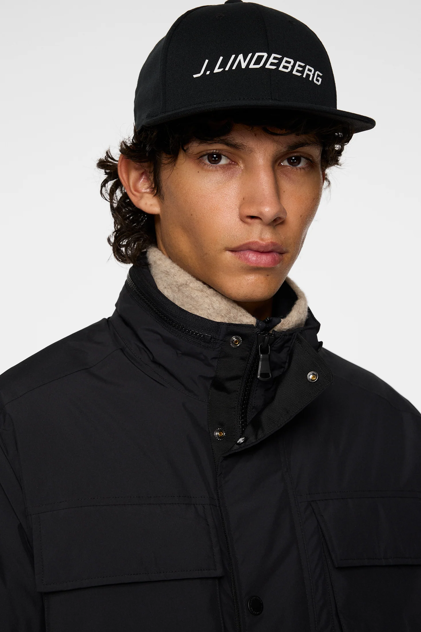 Aiden 2L Padded Jacket / Black - Image 5