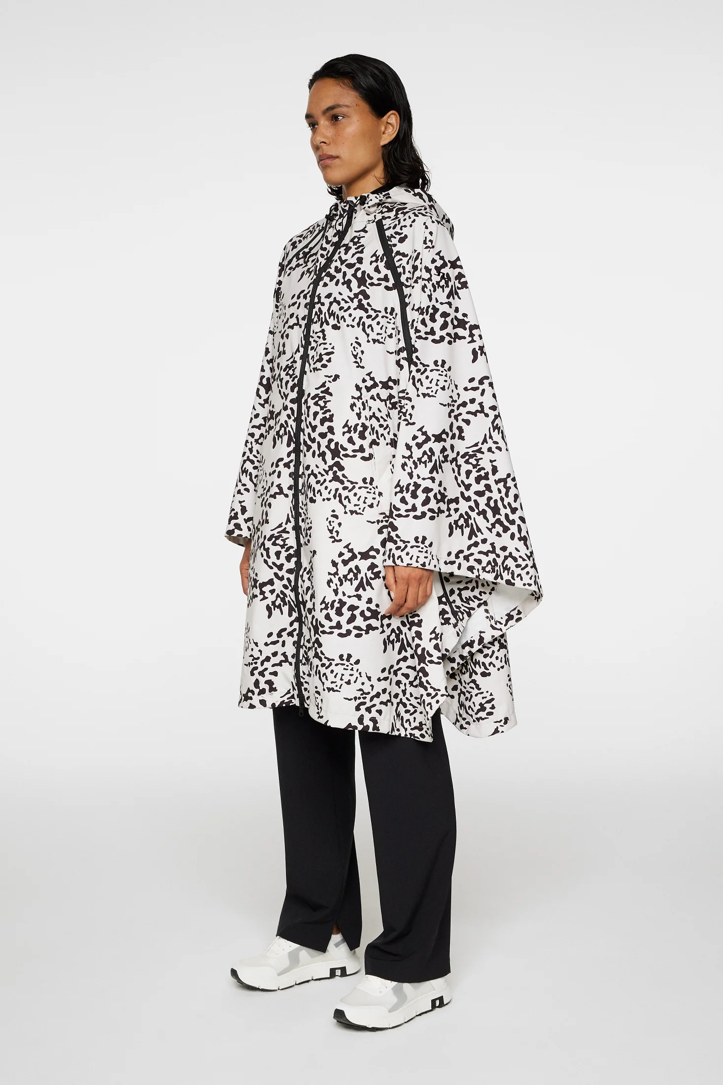 Amy Poncho / Snake Rock Moonbeam M - Image 2