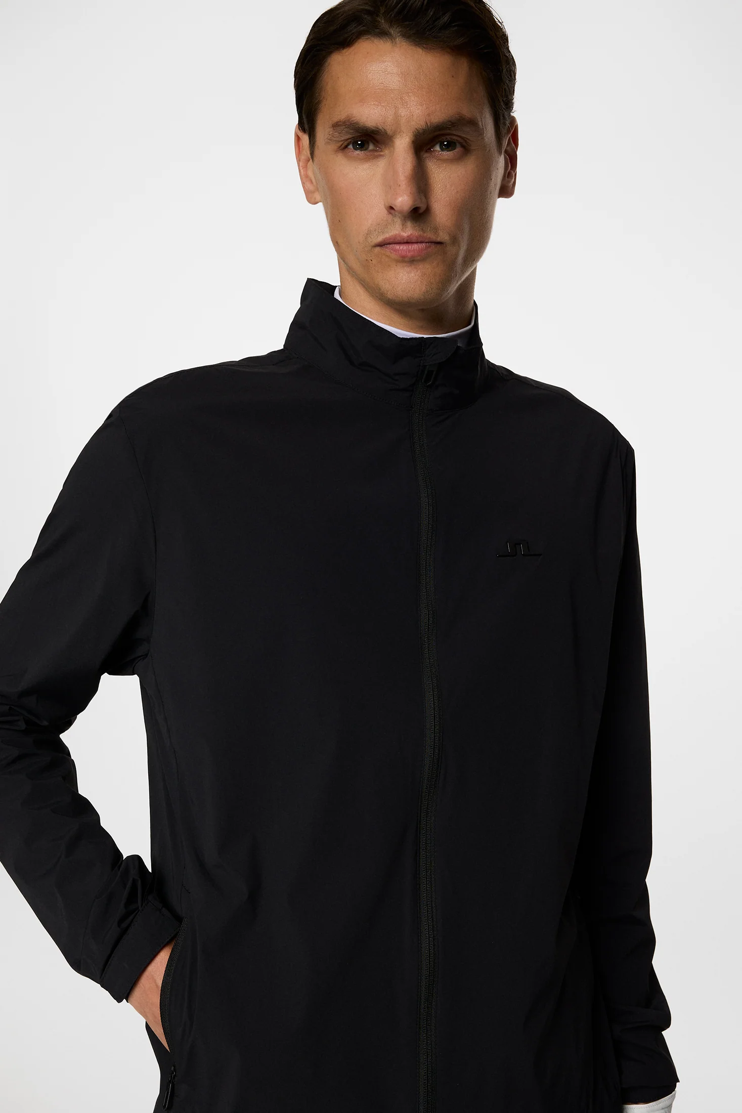 Ash Light Packable Jacket / Black - Image 5