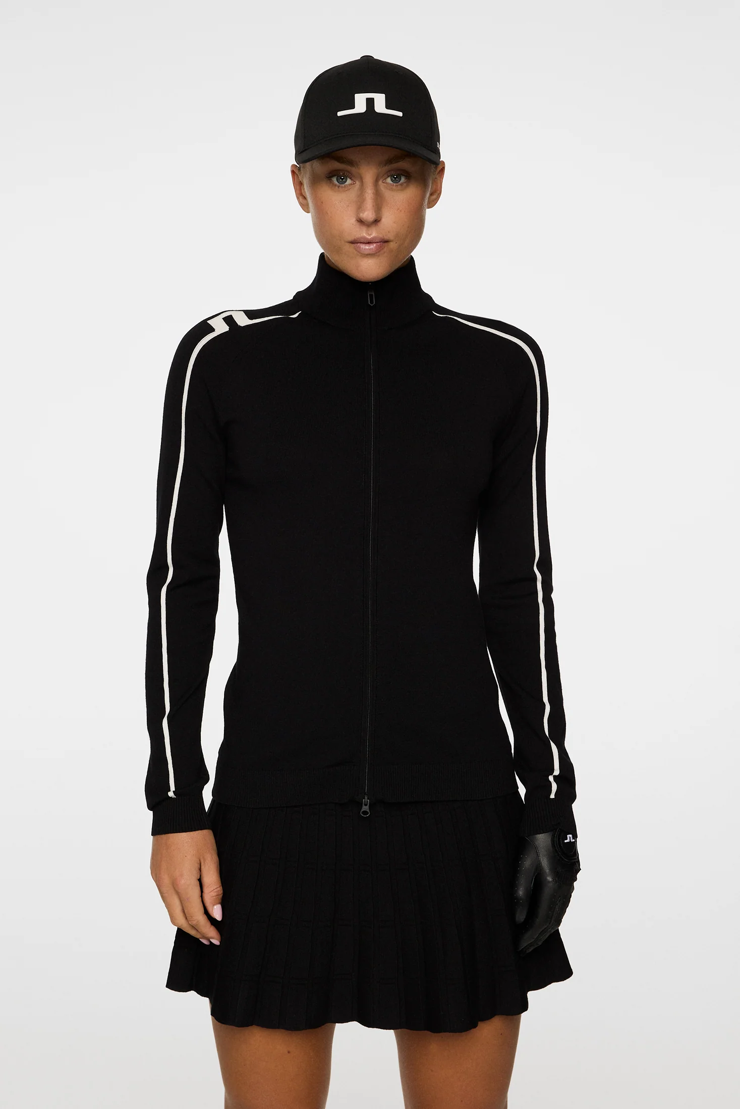 Aubree Knitted Zip Sweater / Black - Image 2