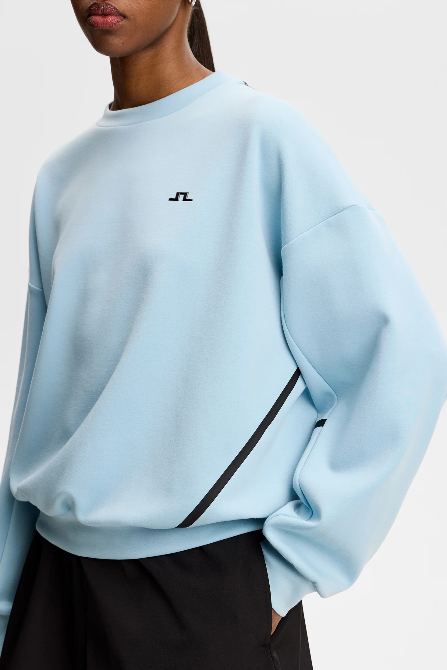 Aura Crew Neck / Forget-Me-Not - Image 5