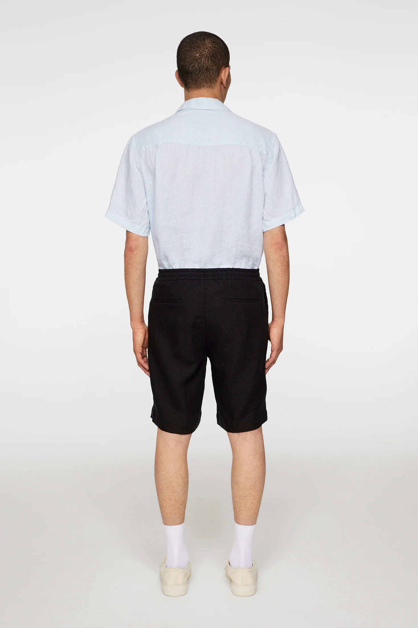 Brady Drape Linen Shorts / Black - Image 3