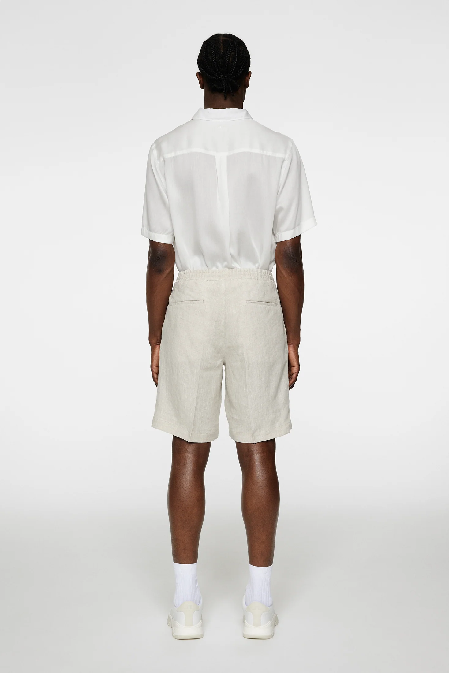 Brady Drape Linen Shorts / Moonbeam - Image 3