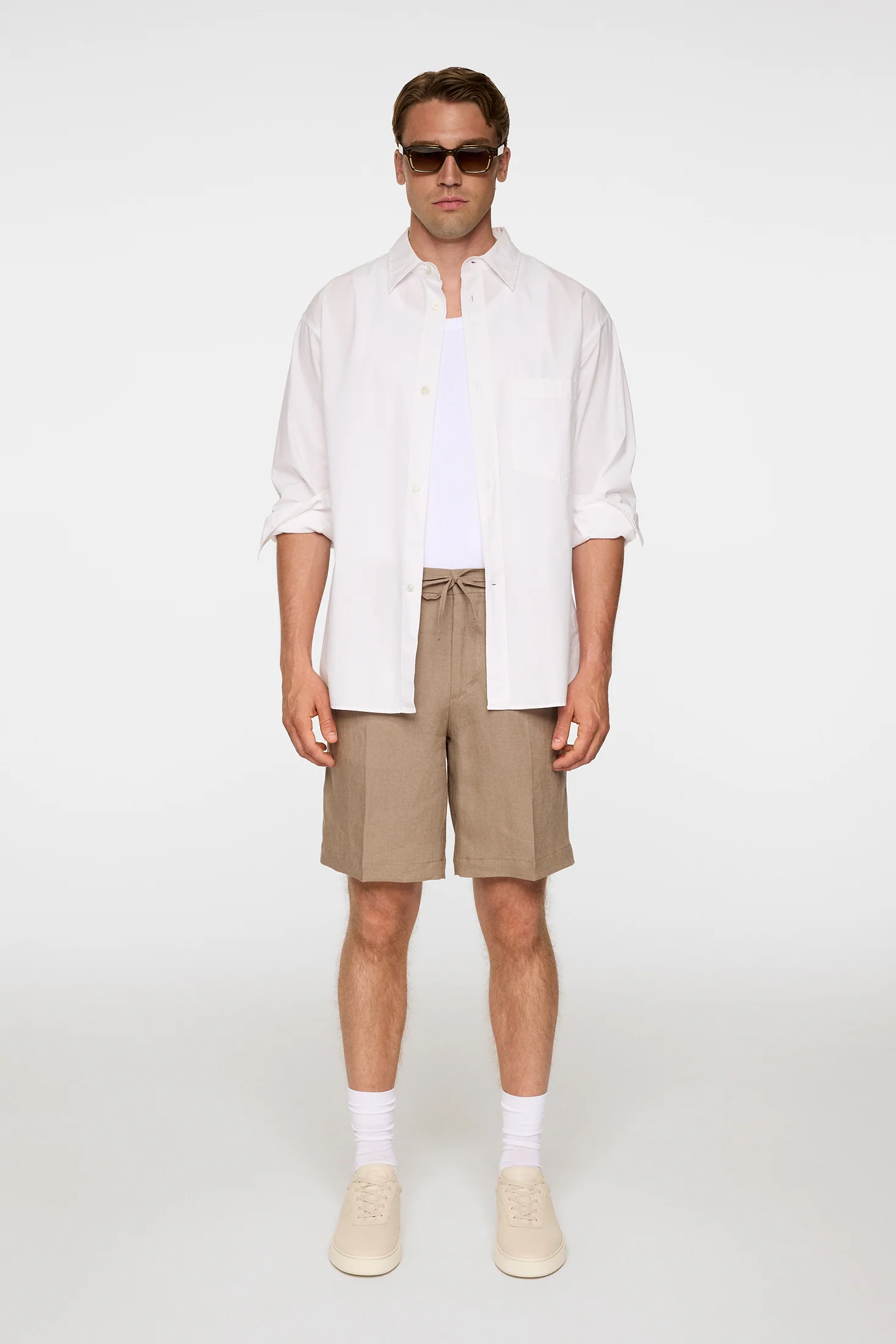 Brady Drape Linen Shorts / Sepia Tint - Image 4
