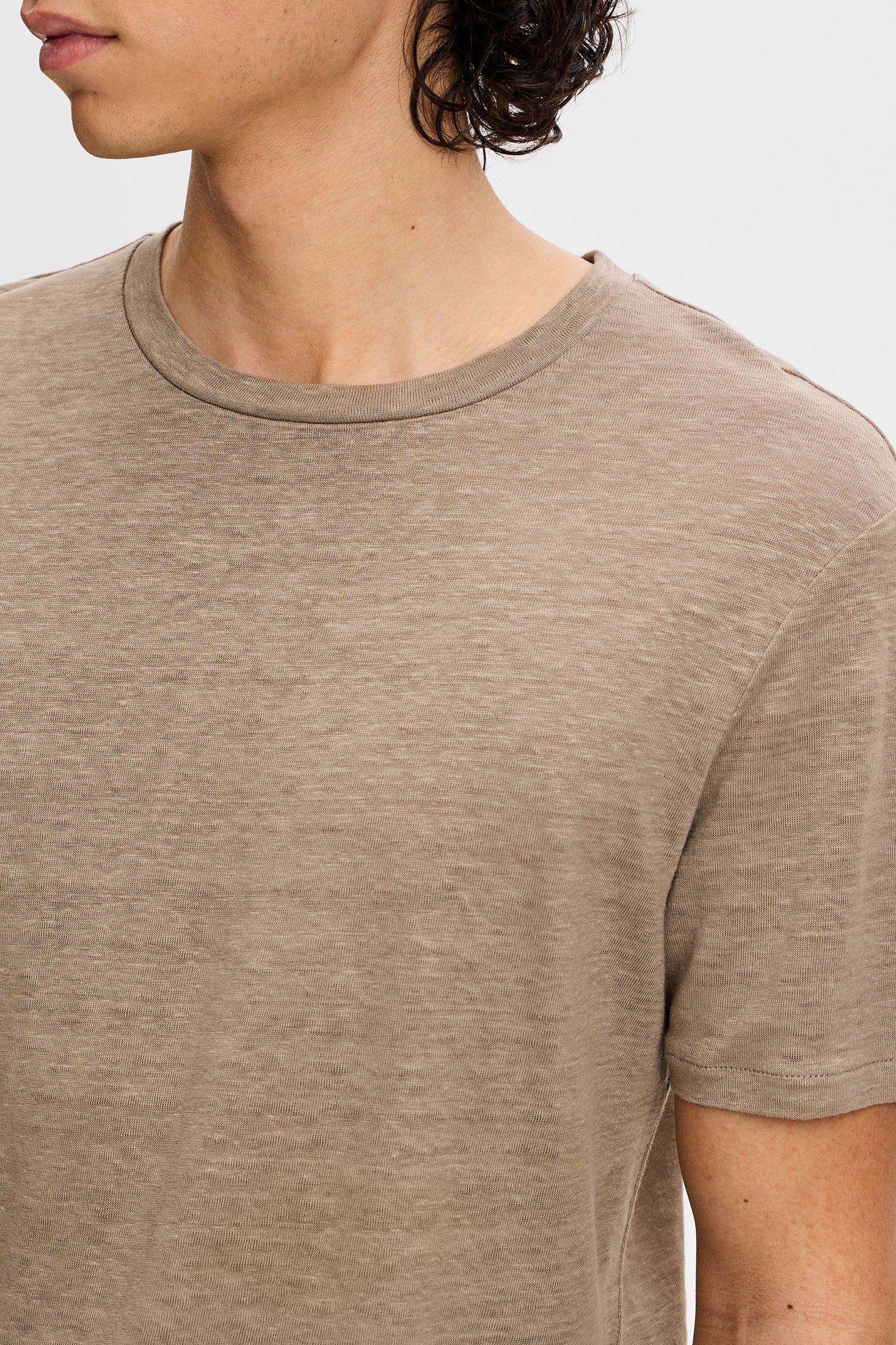 Coma Linen Tee / Brindle - Image 5