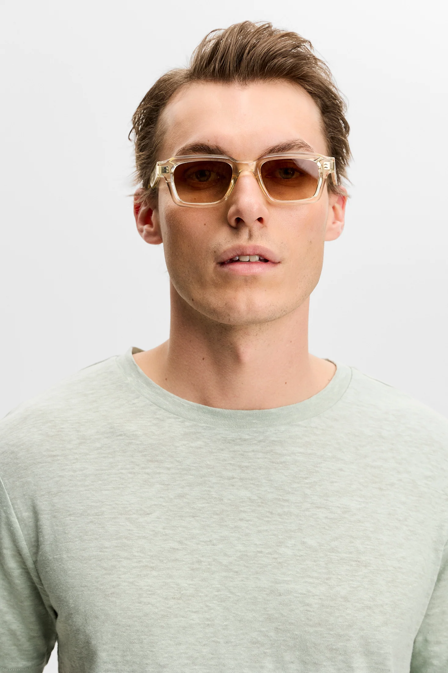 Coma Linen Tee / Jadeite - Image 5