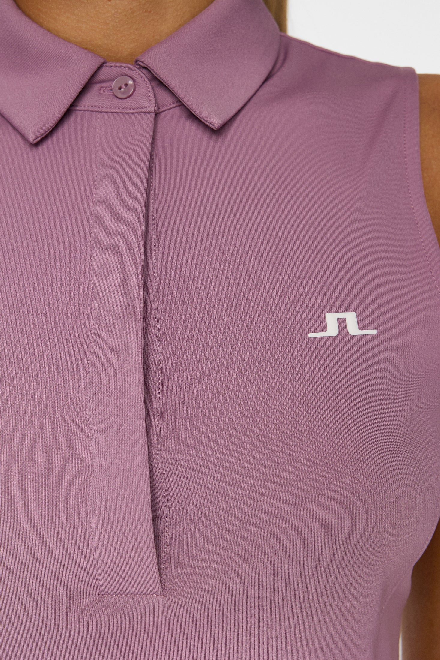 Dena Sleeveless Top / Very Grape - Image 6