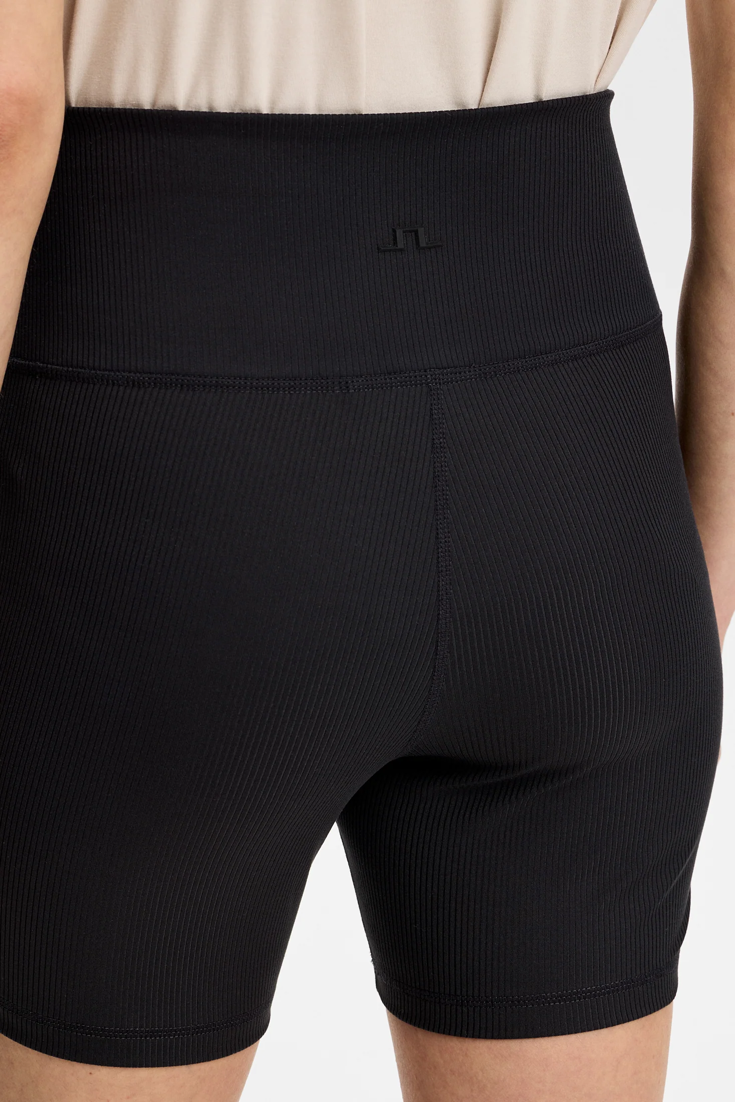 Elisa Biker Shorts / Black - Image 6
