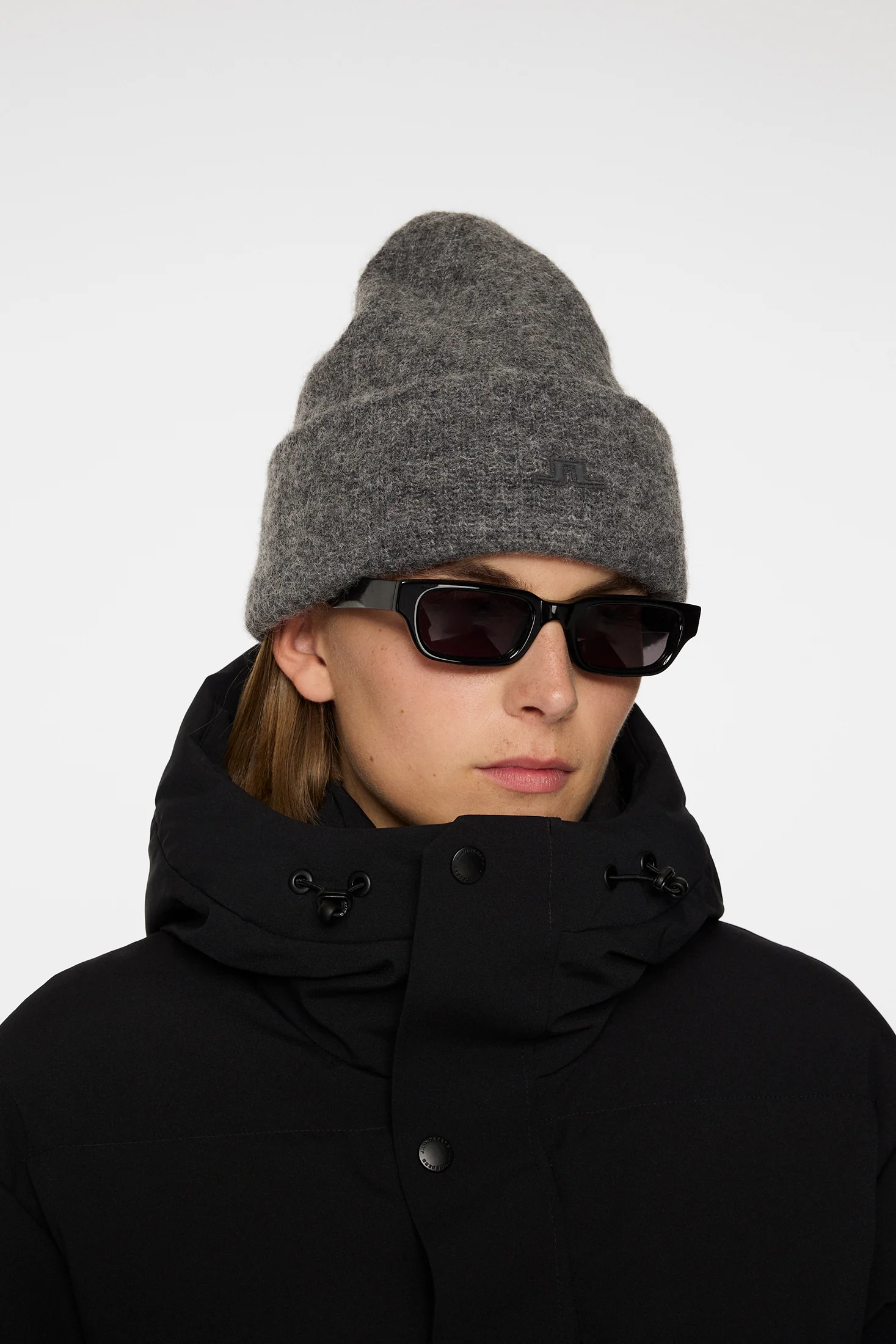Elsa Beanie / Dark Grey Melange - Image 3