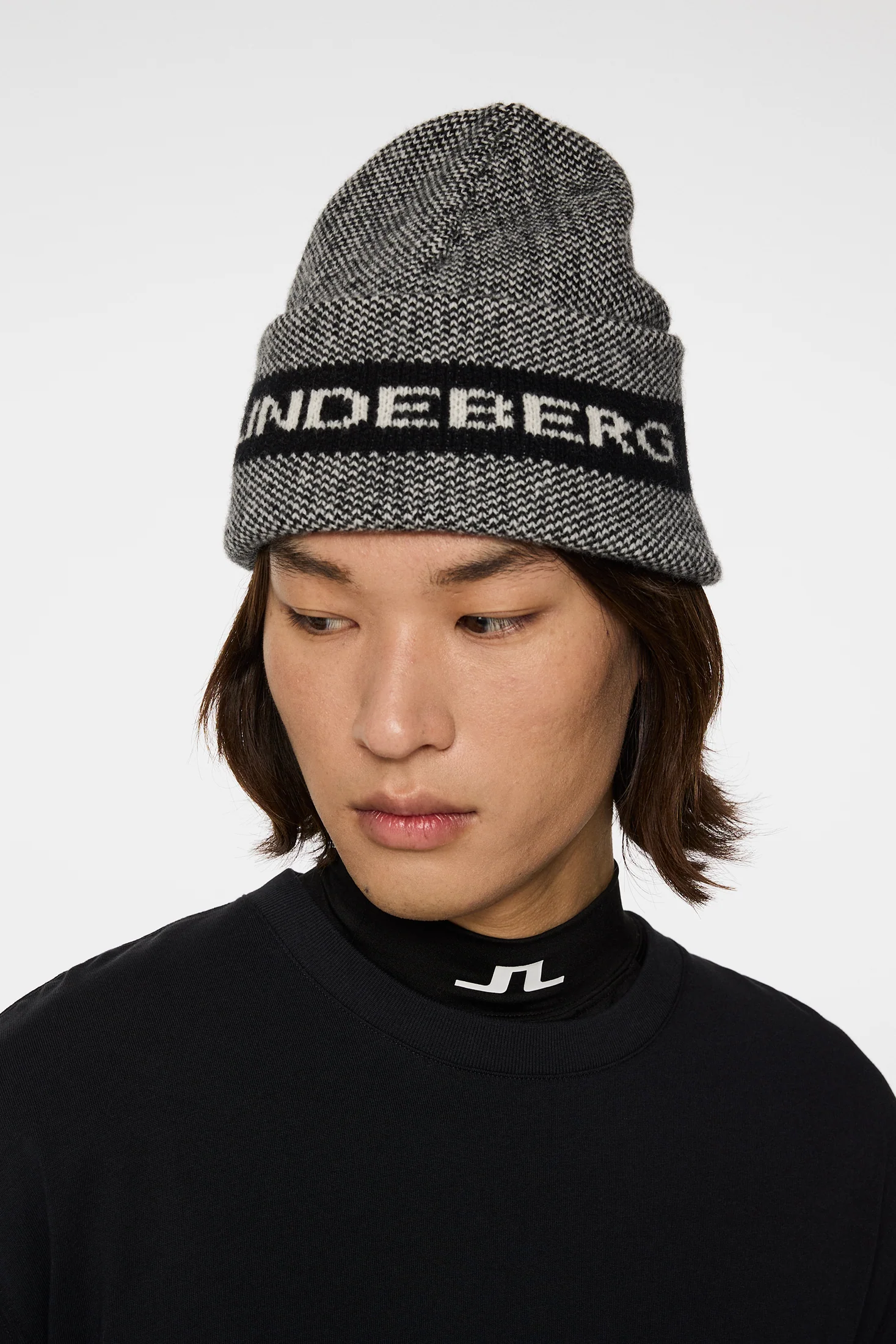 Ernie Beanie / Black - Image 3