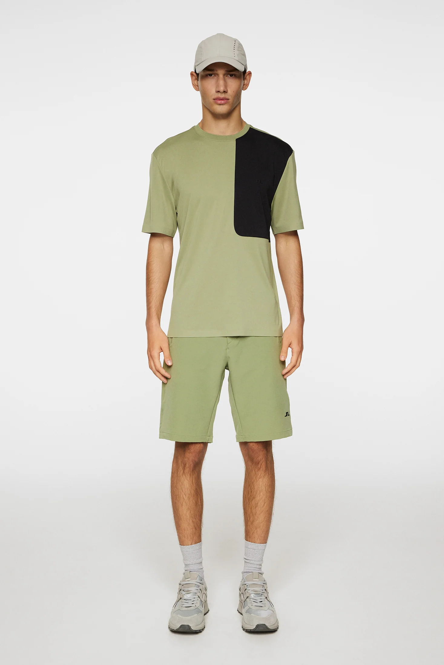 Felipe T-Shirt / Oil Green - Image 5