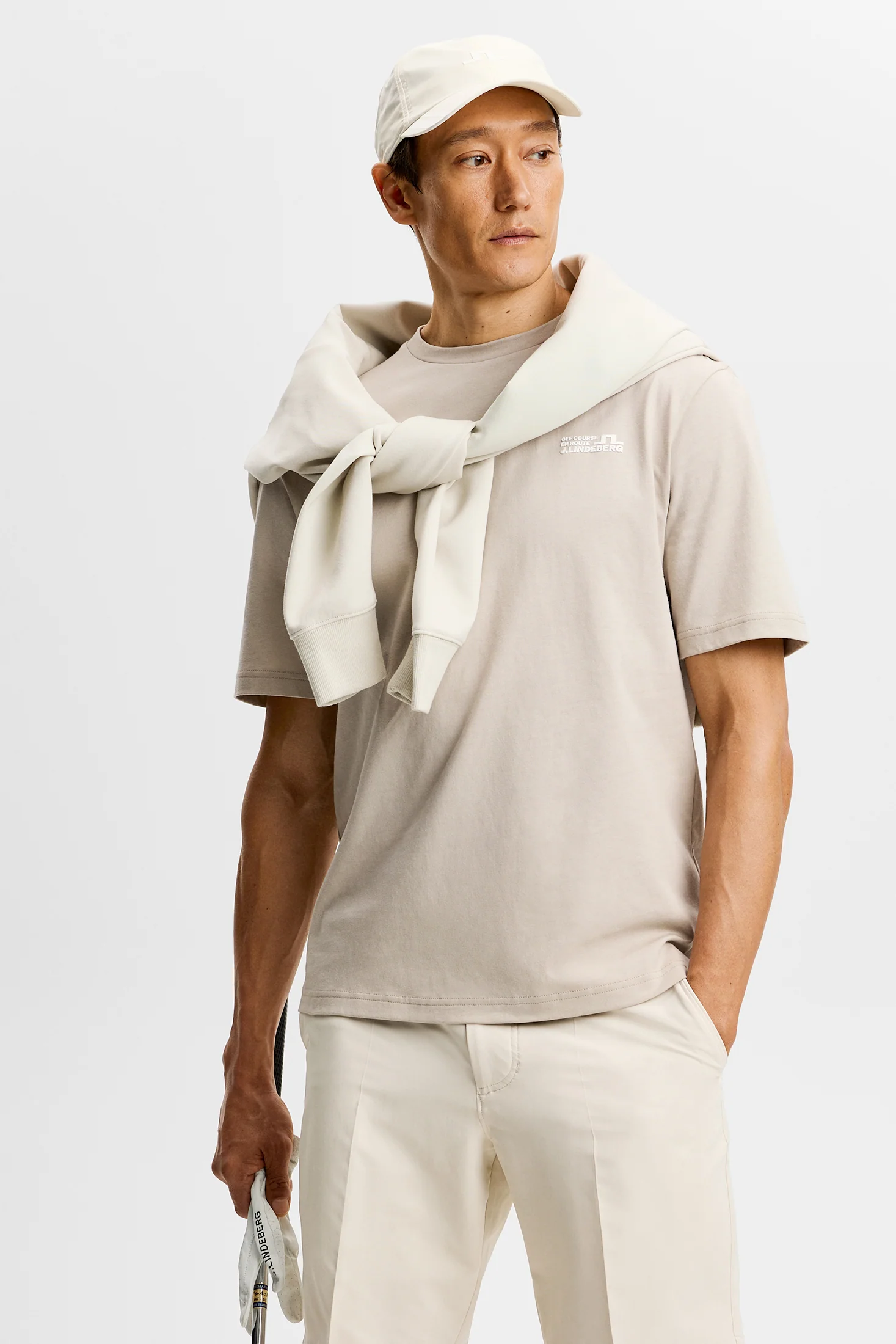 Graphic T-Shirt / Oyster Brown - Image 7