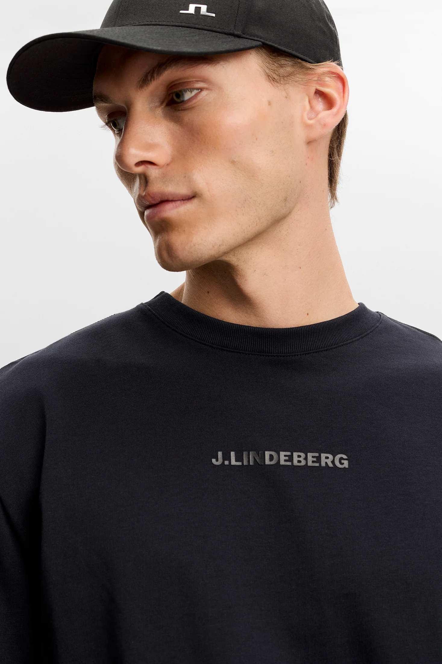 Hale Heavy Logo T-shirt / Black - Image 5