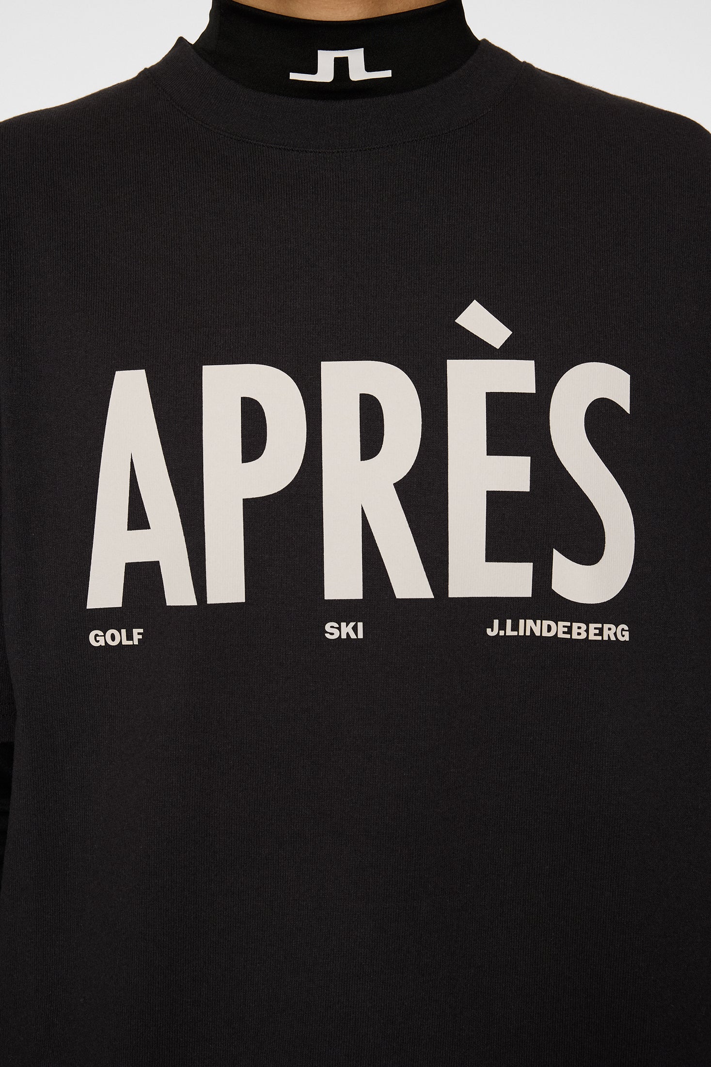 Hale Seasonal Logo T-shirt / Black - Image 6
