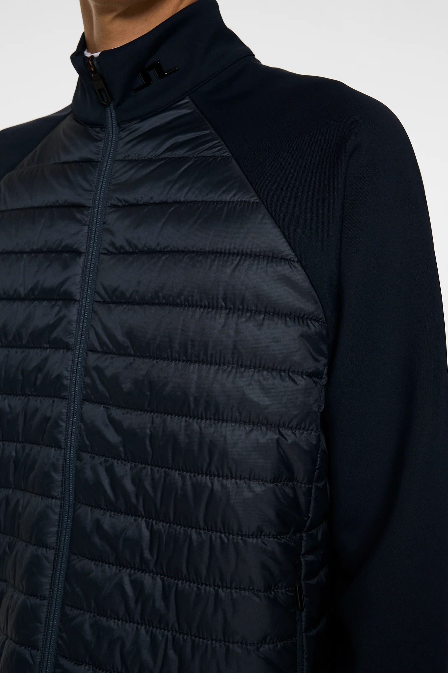 Hayden Quilt Hybrid Jacket / JL Navy - Image 6