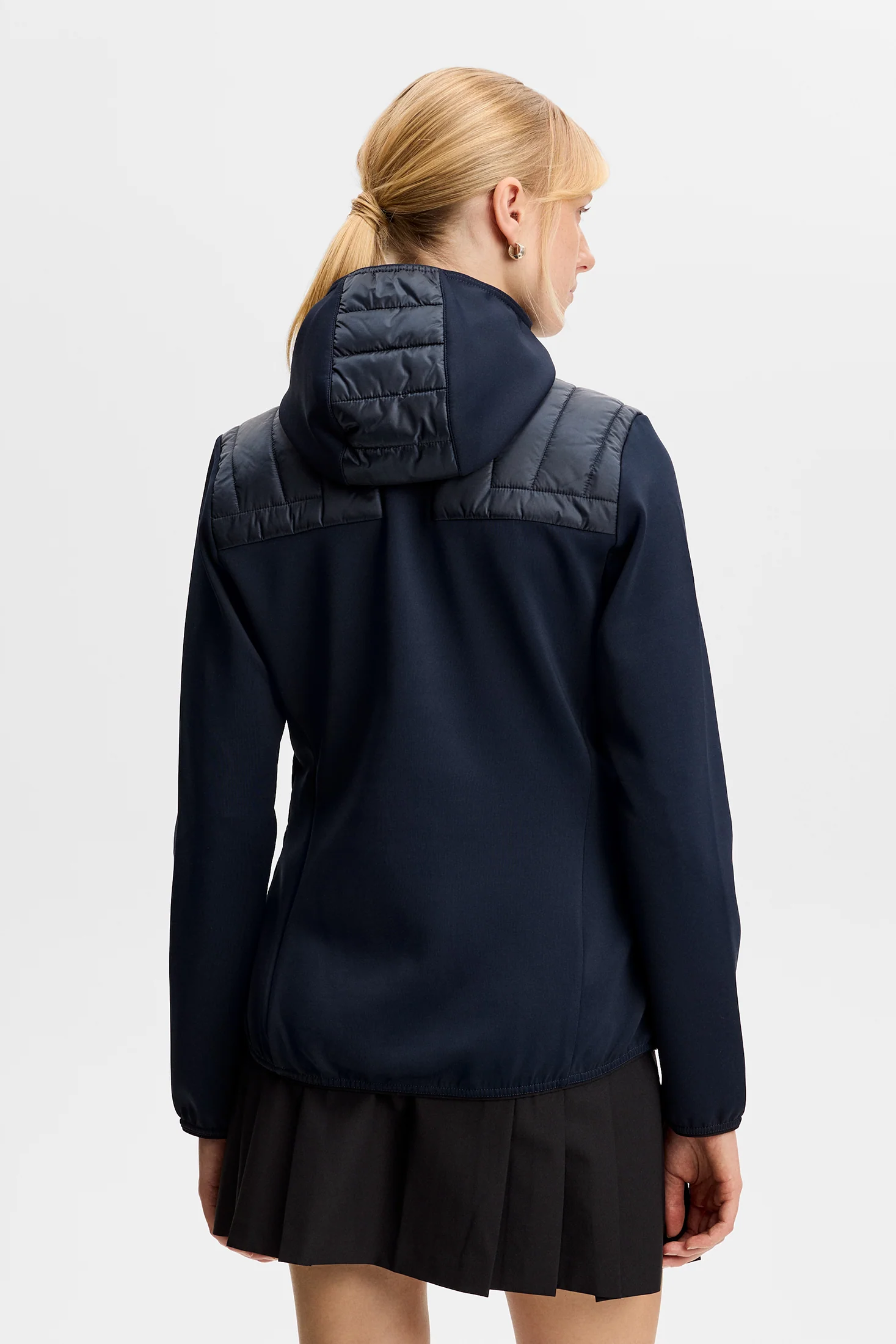 Holma Quilt Hybrid Hood / JL Navy - Image 2