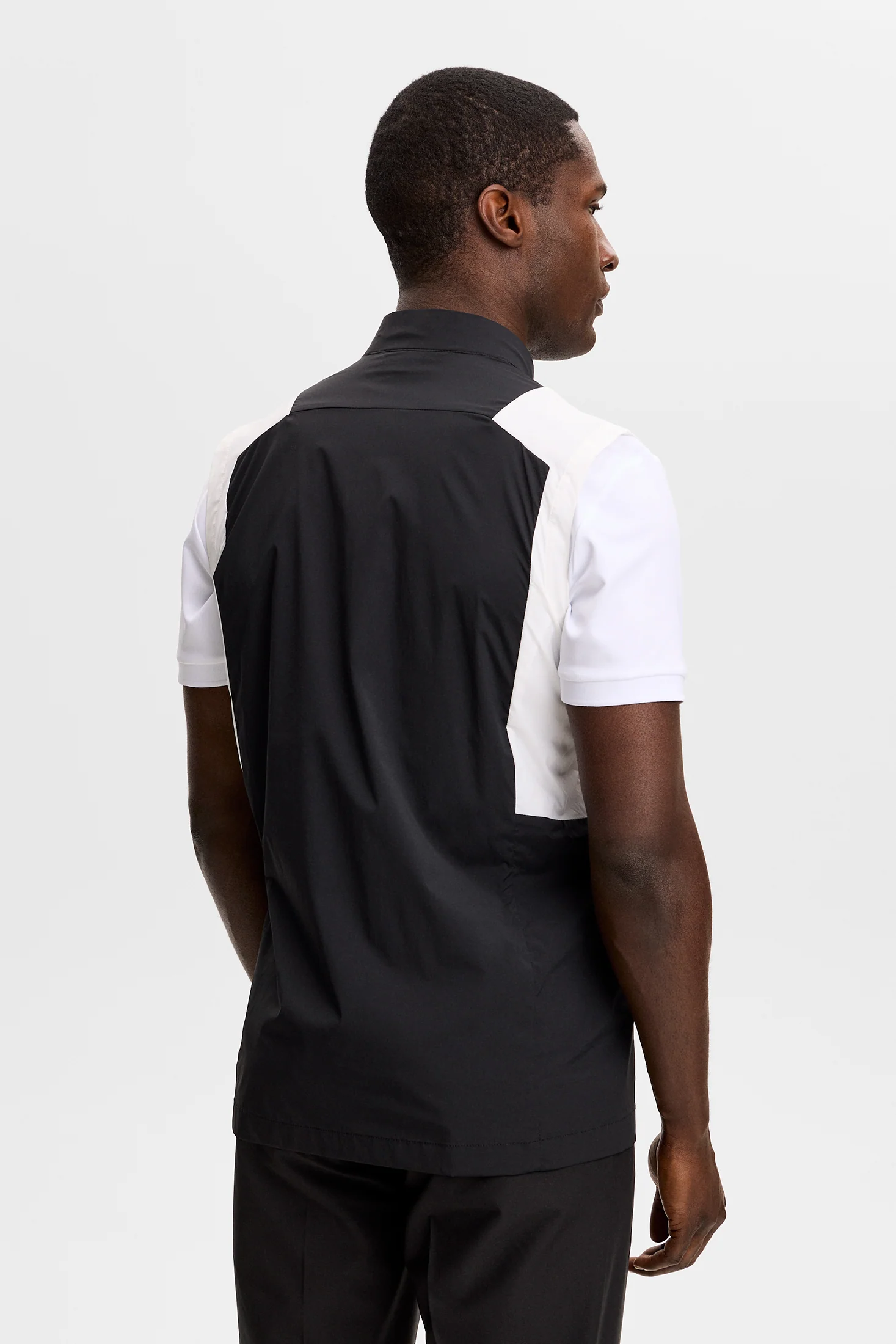 Jacs Zip Packable Vest / Black - Image 3