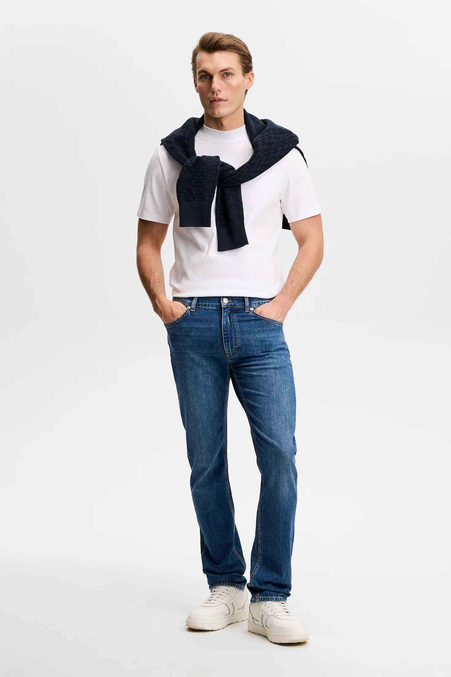 Jax Mid Wash Slim Jeans / Mid Blue - Image 5