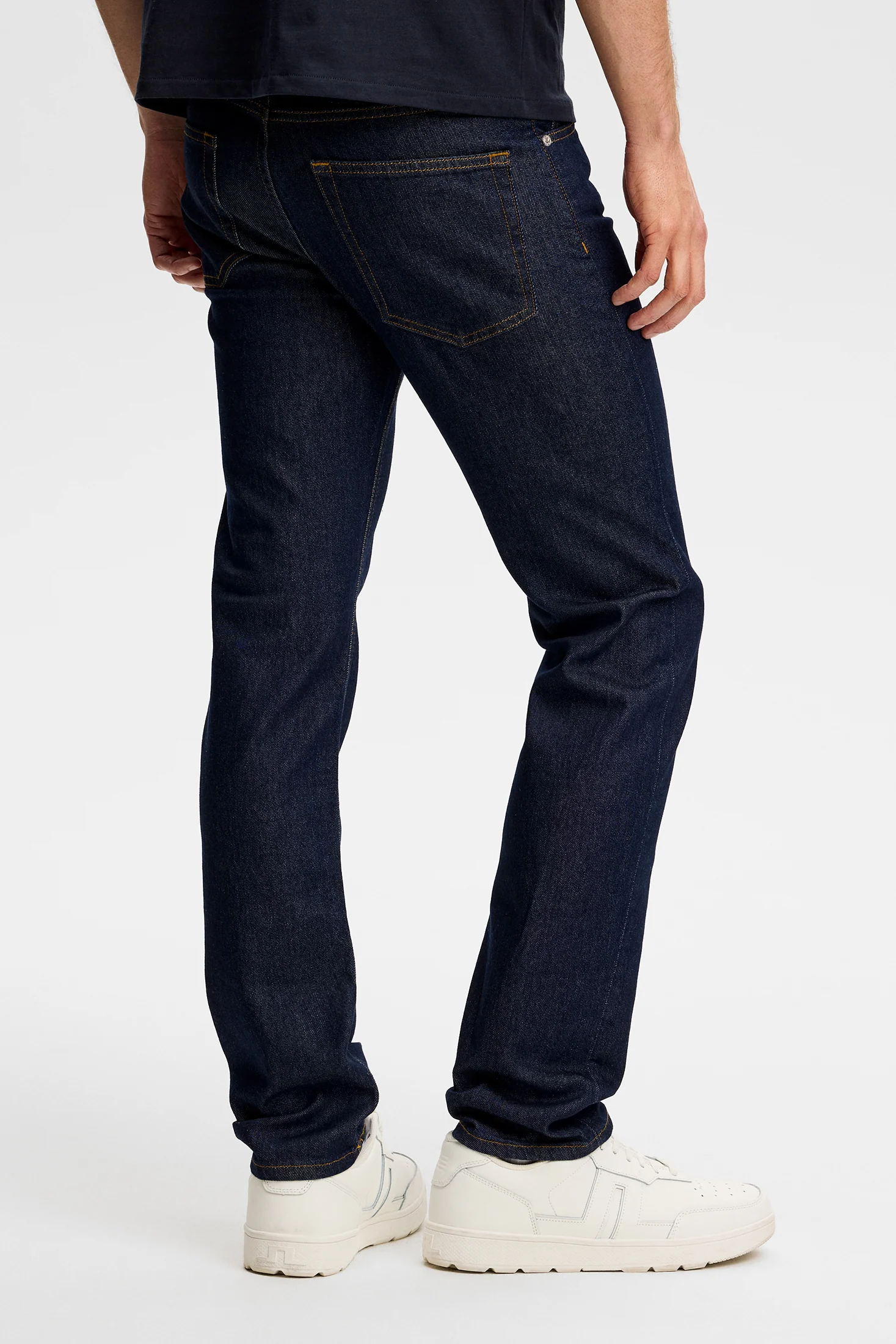 Jax Rinsed Slim Jeans / Dark Blue - Image 4