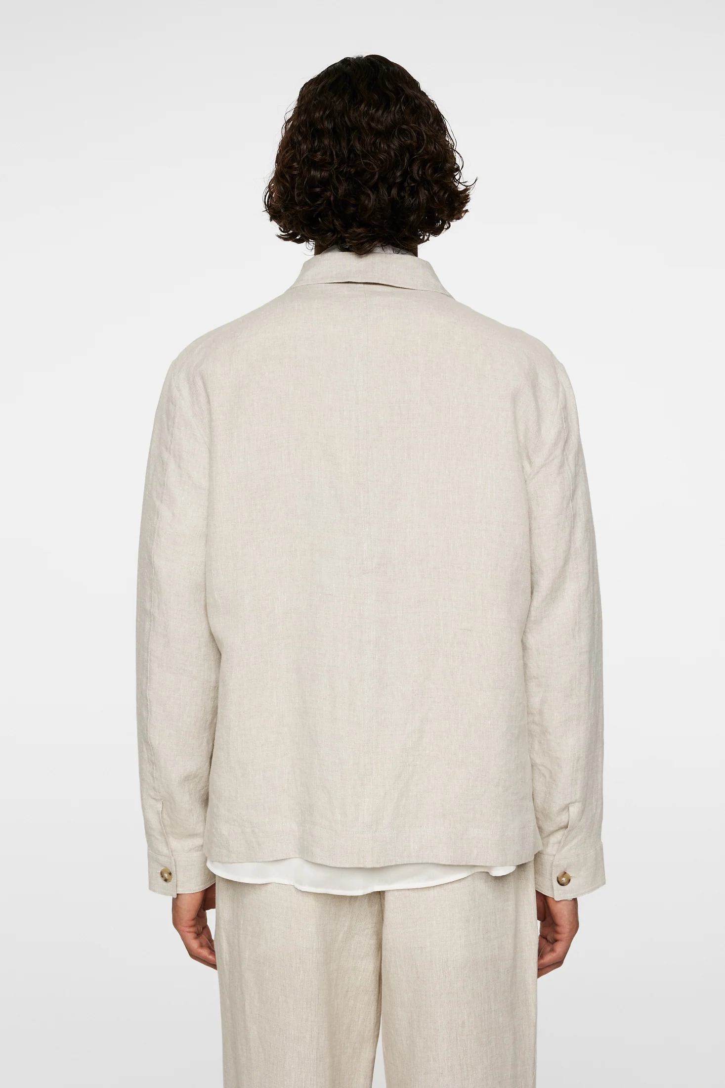Julius Drape Linen Overshirt / Moonbeam - Image 3