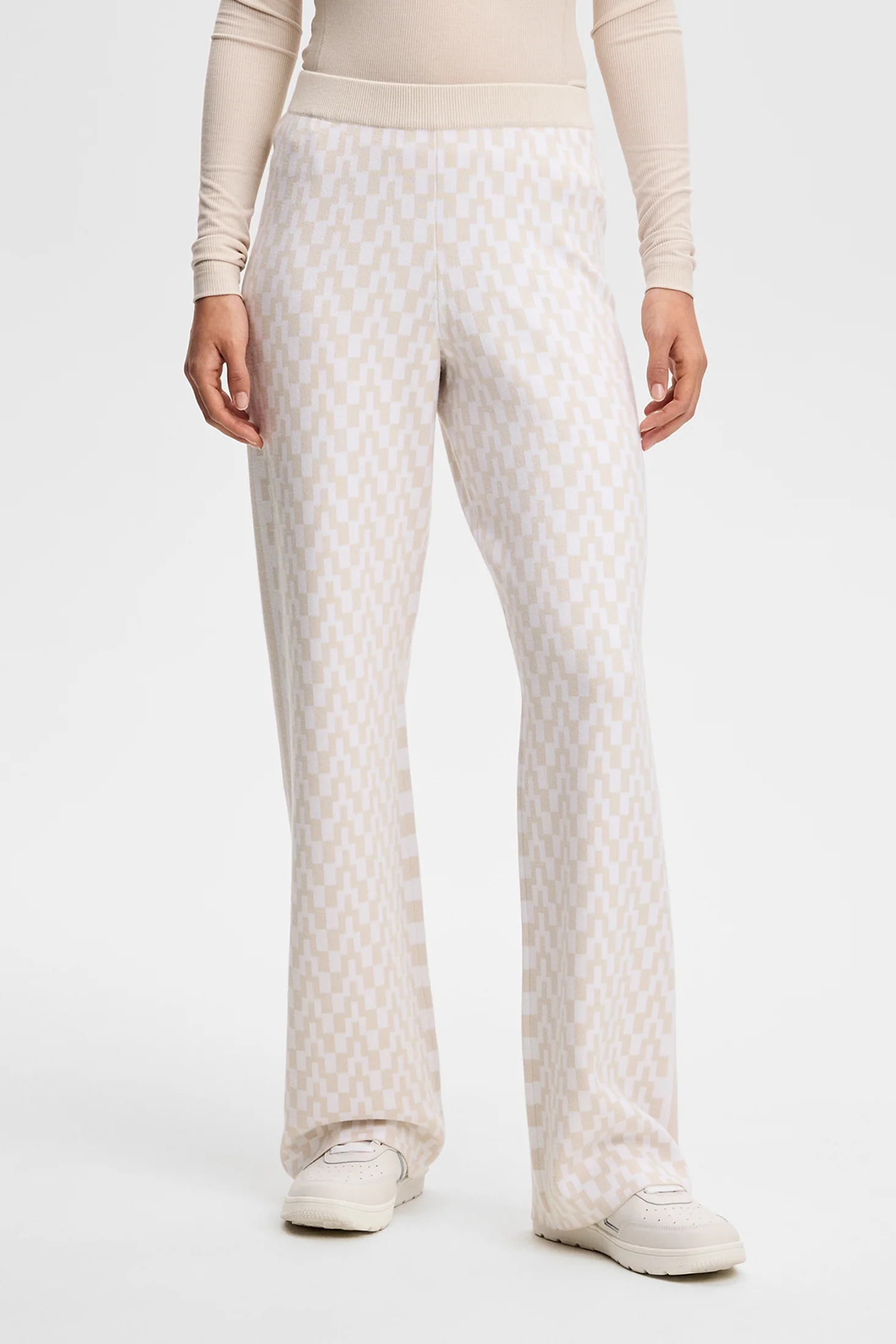 Kera Knitted Jacquard Pant / Bridge Stack Moonbeam M - Image 2