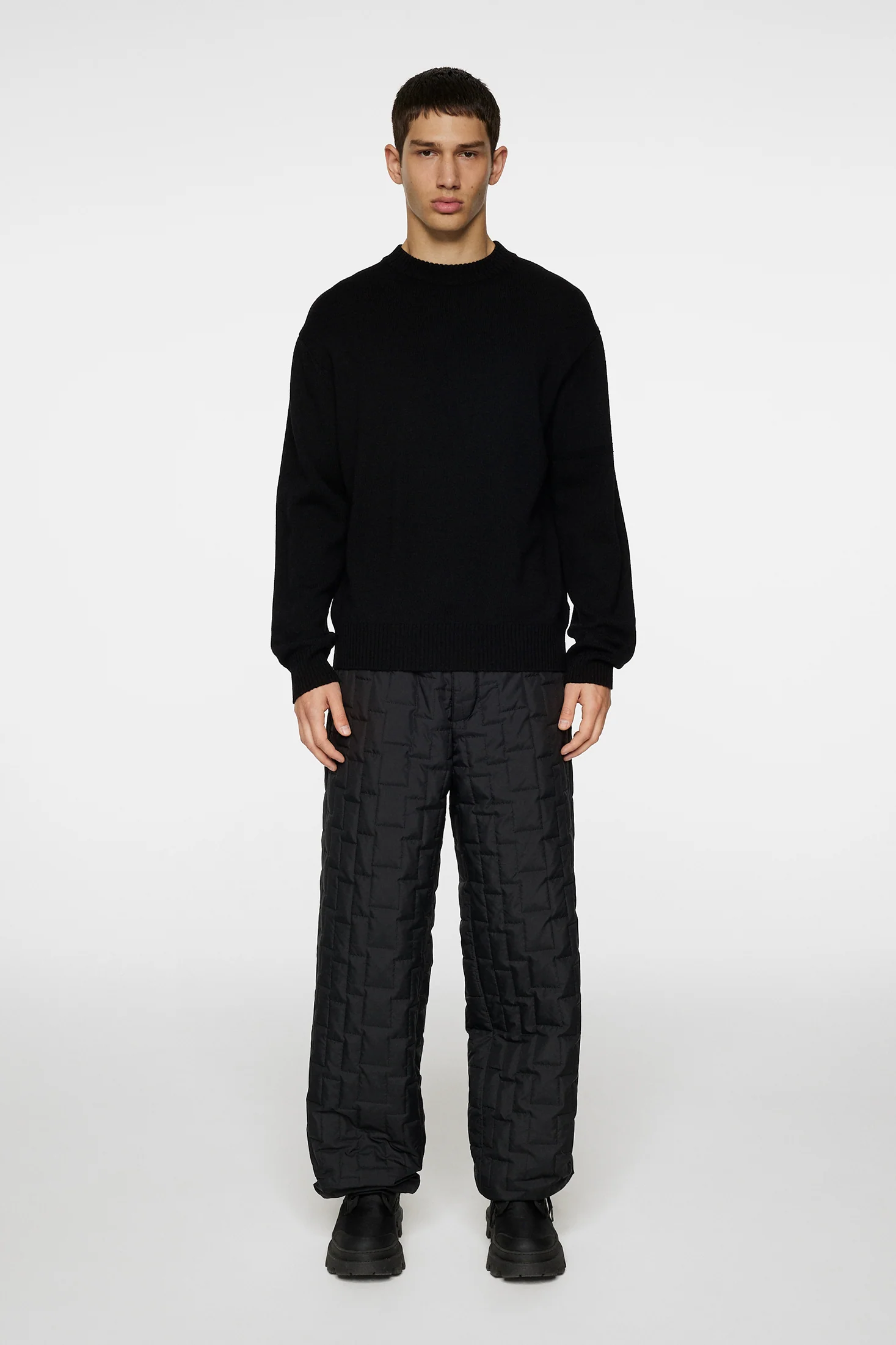 Kino Merino Crew / Black - Image 4
