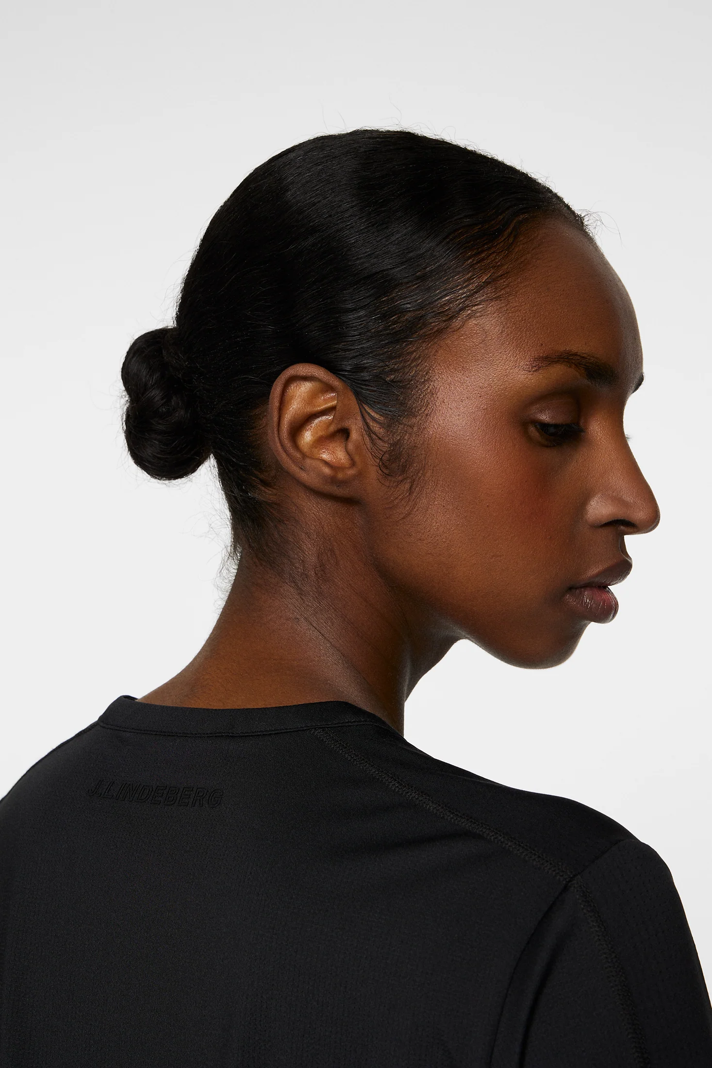Landa T-shirt / Black - Image 6