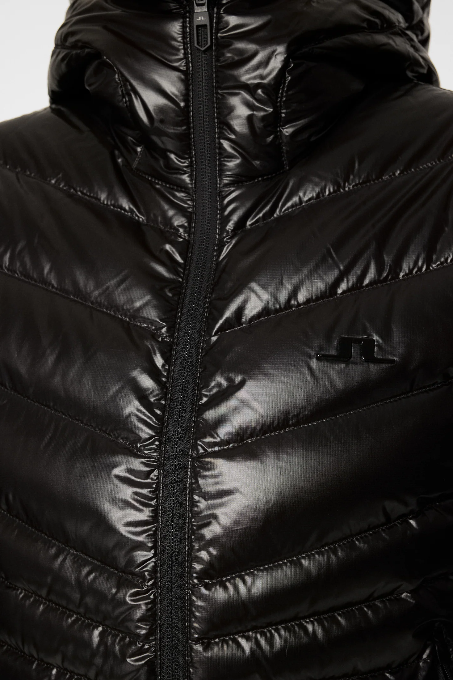 Lara Light Down Hood / Black - Image 6