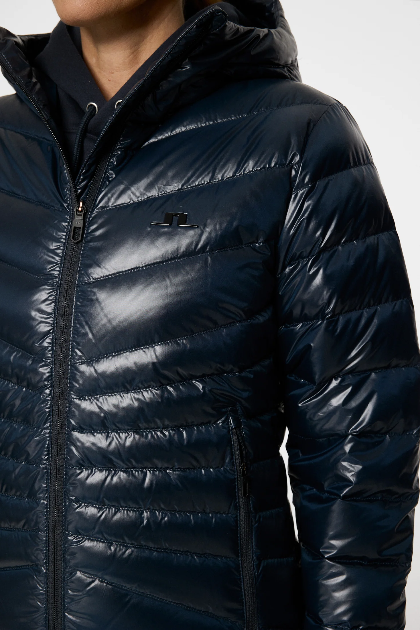 Lara Light Down Hood / JL Navy - Image 6