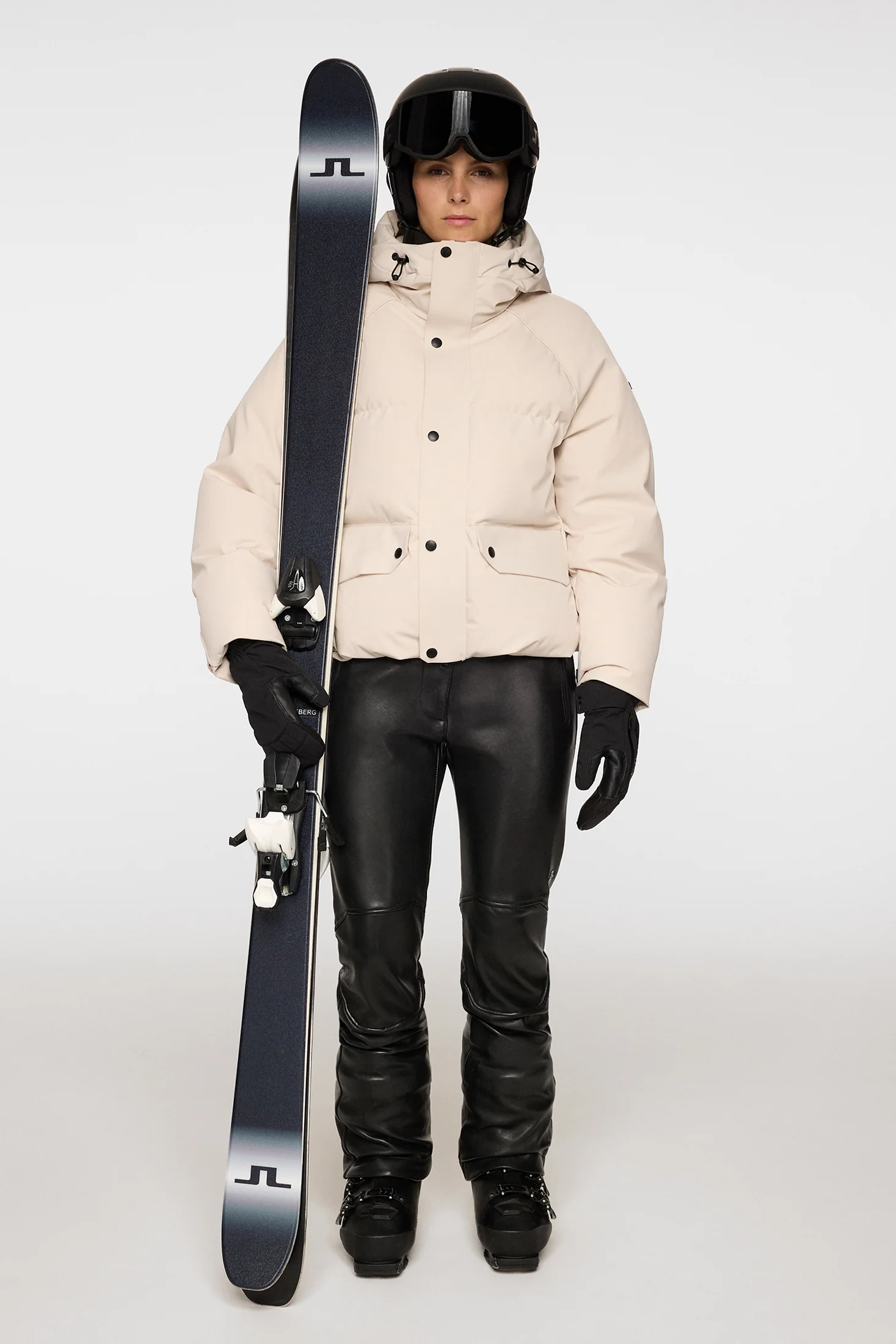 Lea Down Jacket / Moonbeam - Image 5