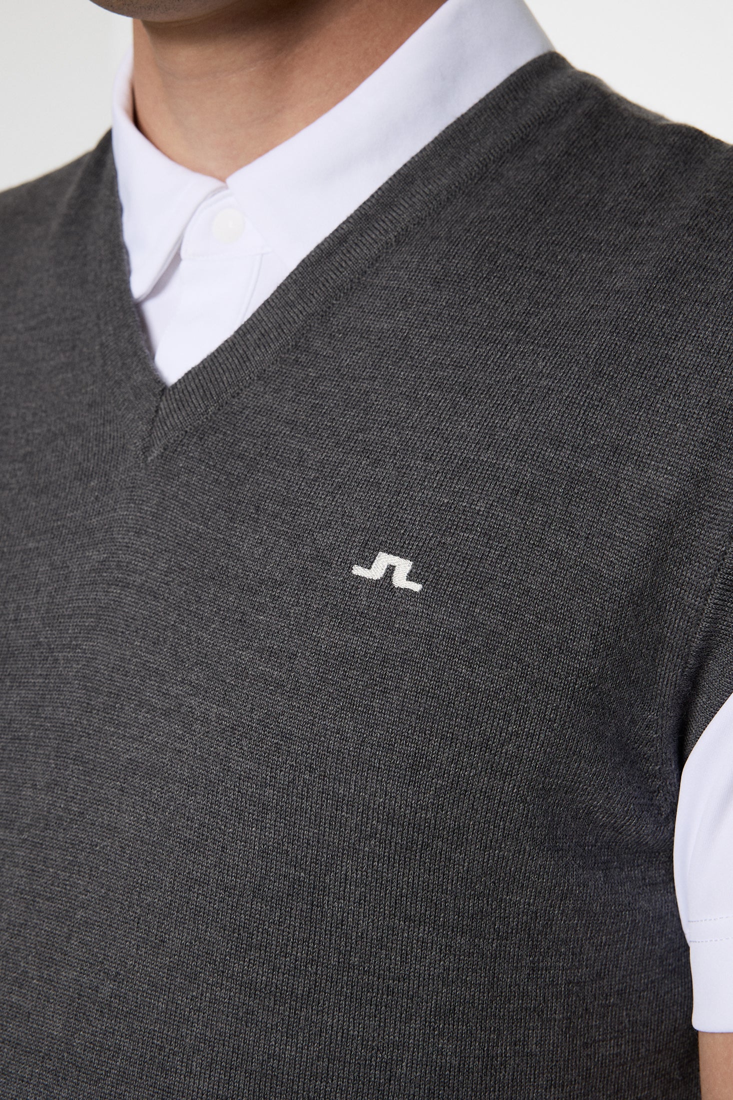 Liam Knitted Vest / Dark Grey Melange - Image 6