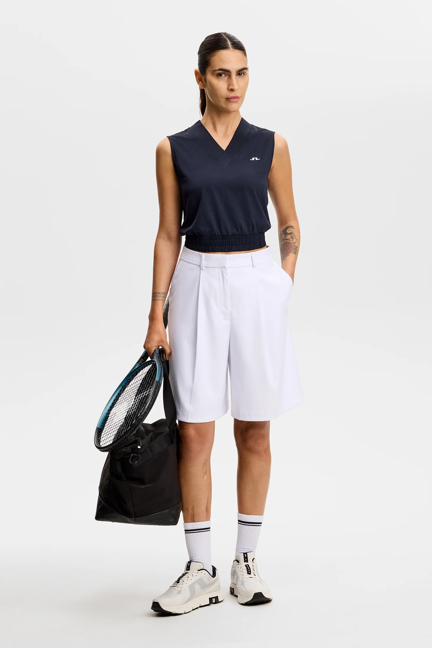 Liny Sleeveless Top / JL Navy - Image 4