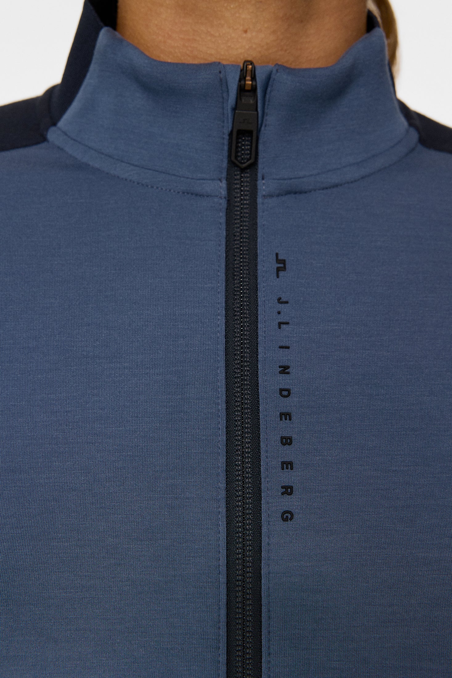 Nami Zip Mid Layer / JL Navy - Image 6