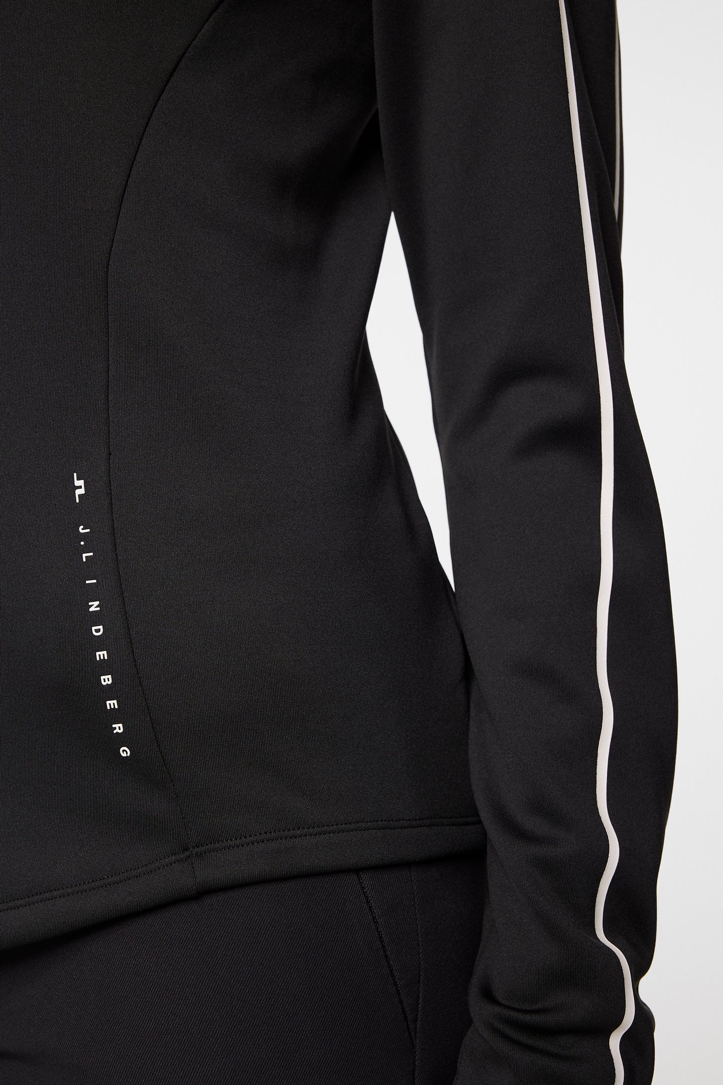 Nefe Quarter Zip Mid Layer / Black - Image 6