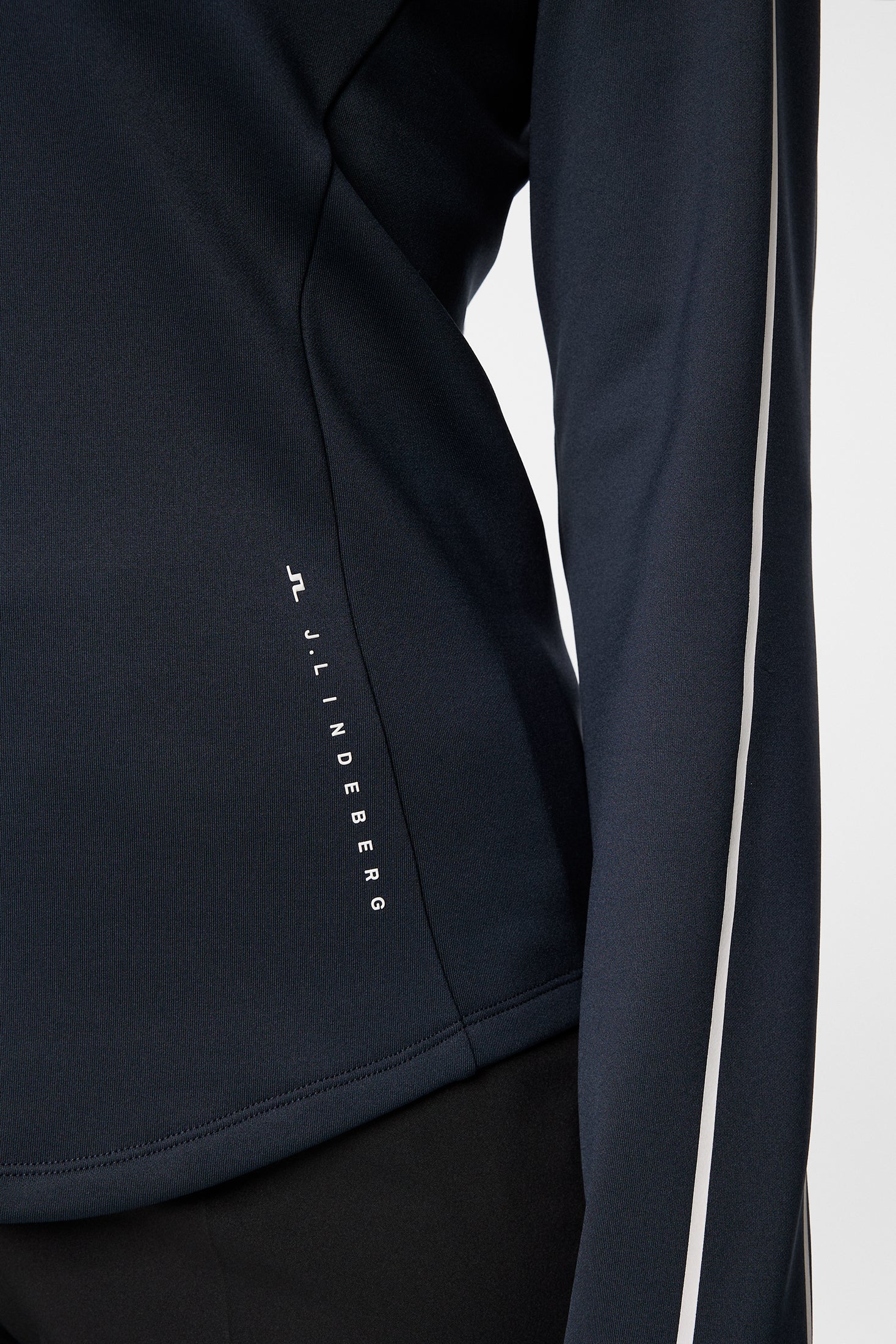 Nefe Quarter Zip Mid Layer / JL Navy - Image 6
