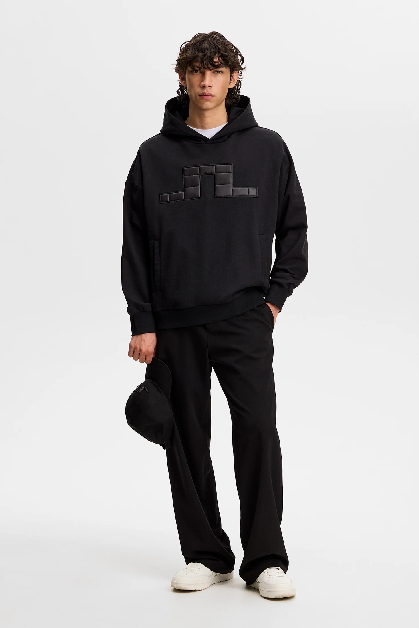 NK Quilted Bridge Hood / Black - Image 4