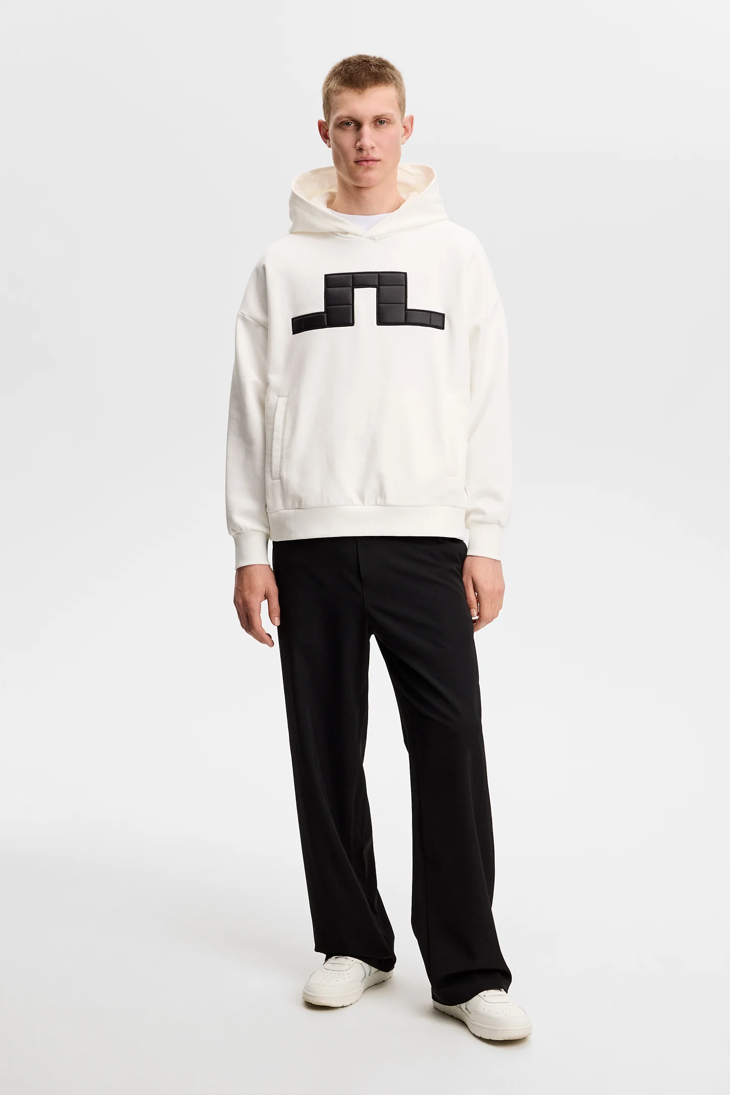 NK Quilted Bridge Hood / Snow White - Image 4
