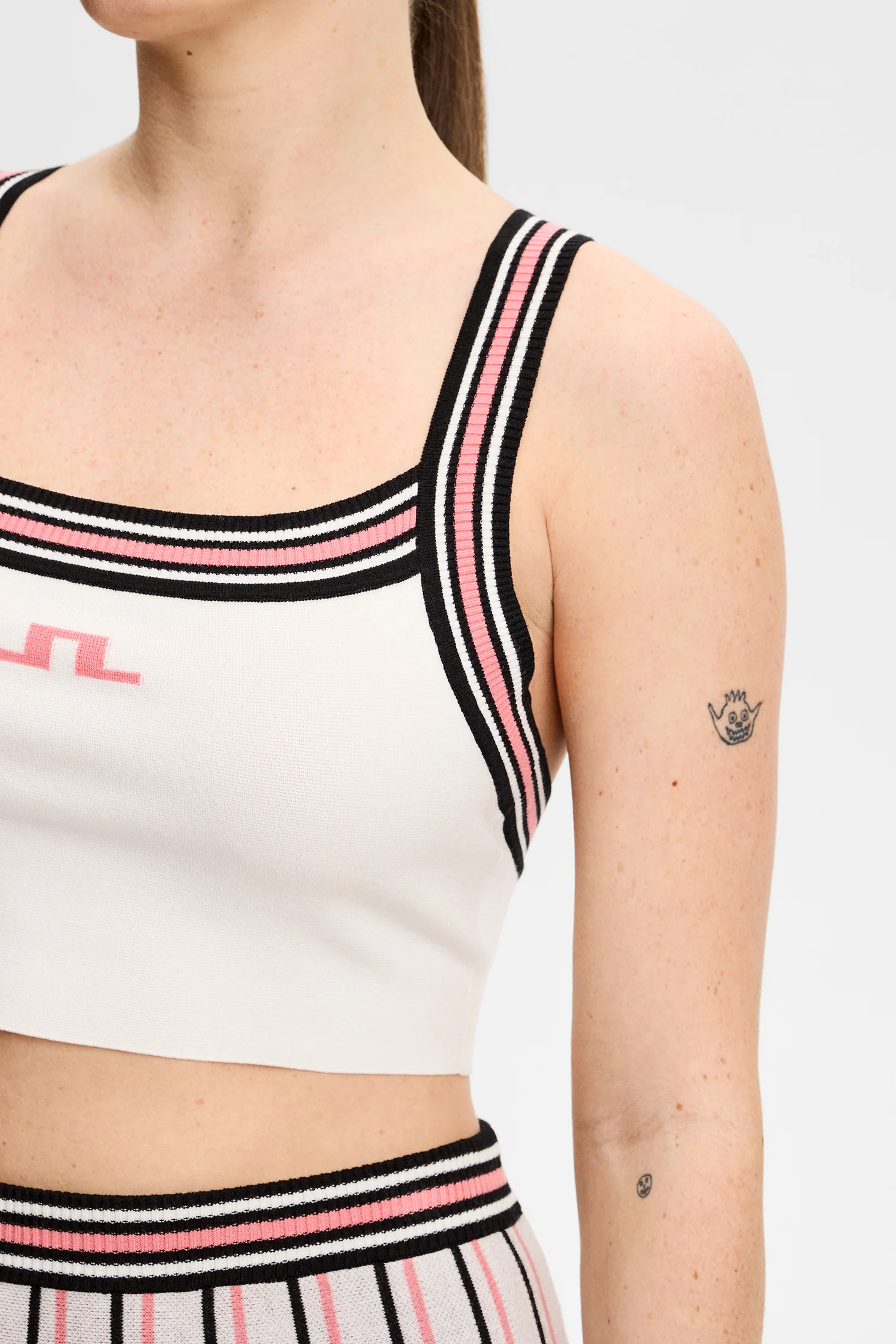 Nori Knit Crop Top / White - Image 5