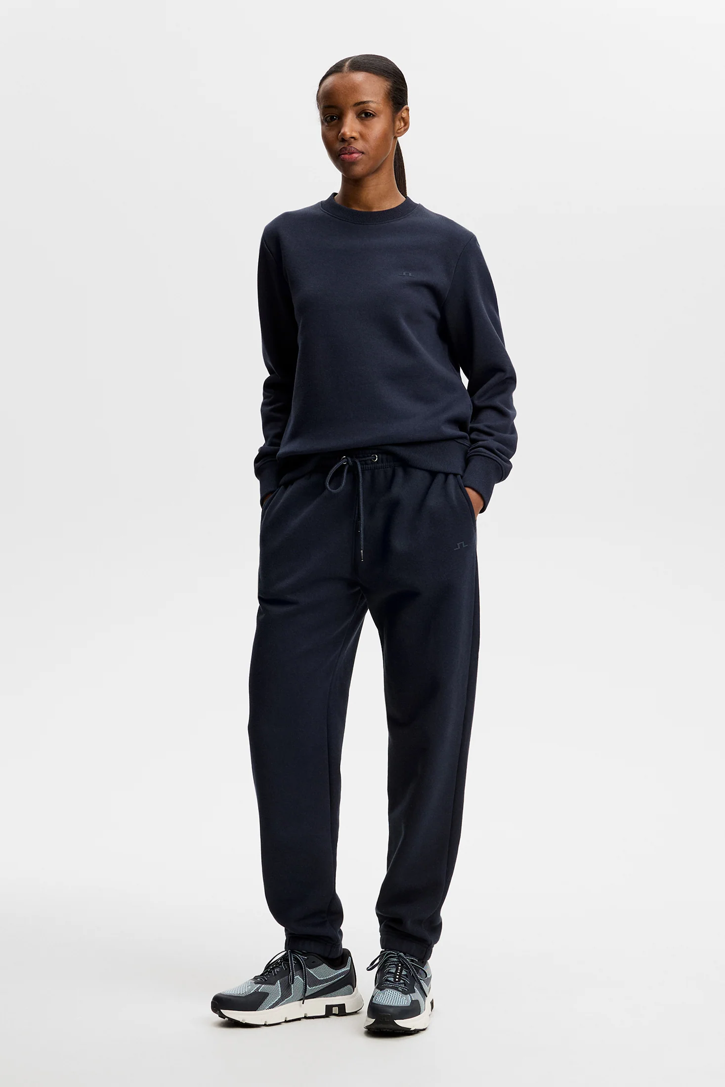 Nova Crew Neck / JL Navy - Image 6