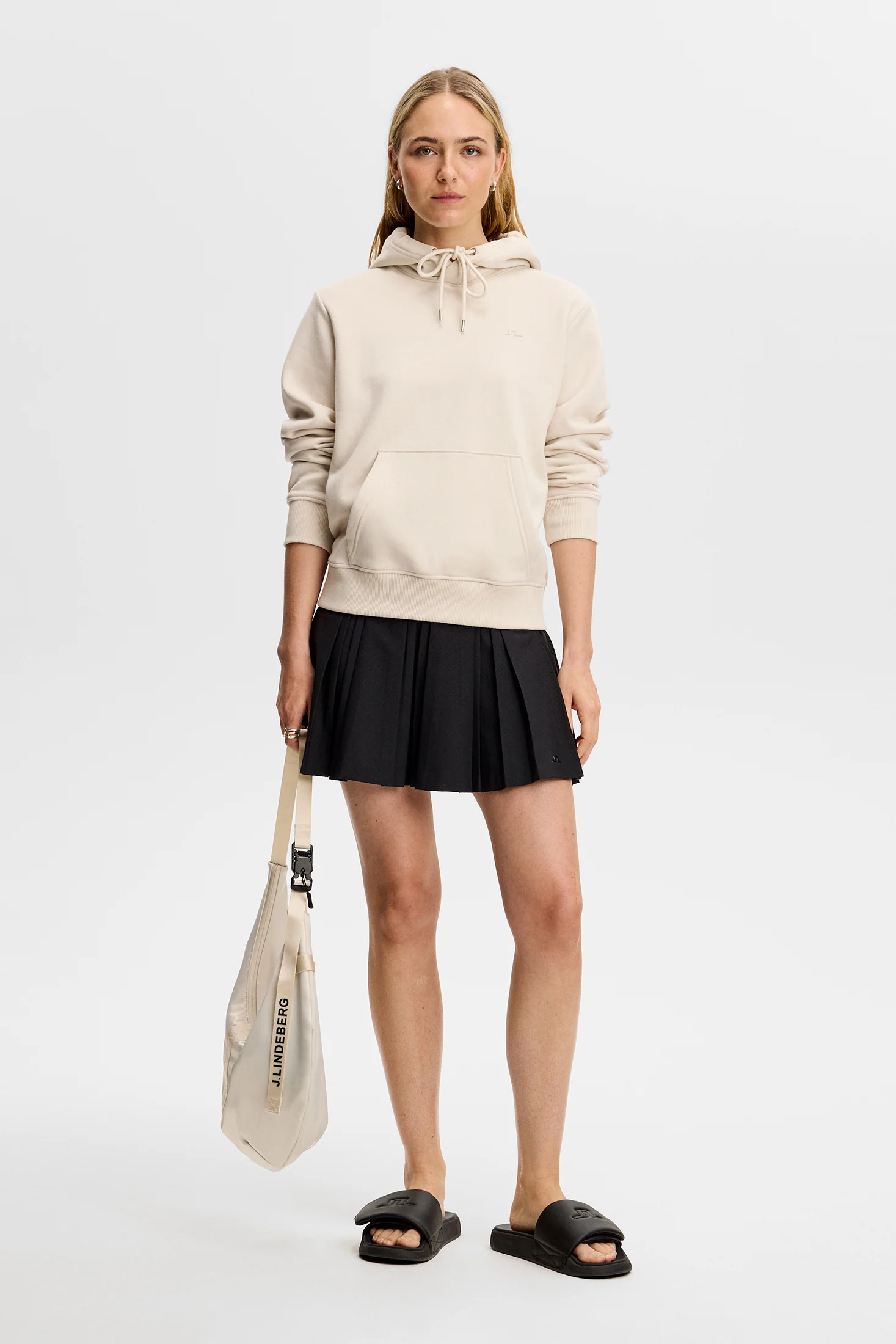 Nova Hood / Moonbeam - Image 4