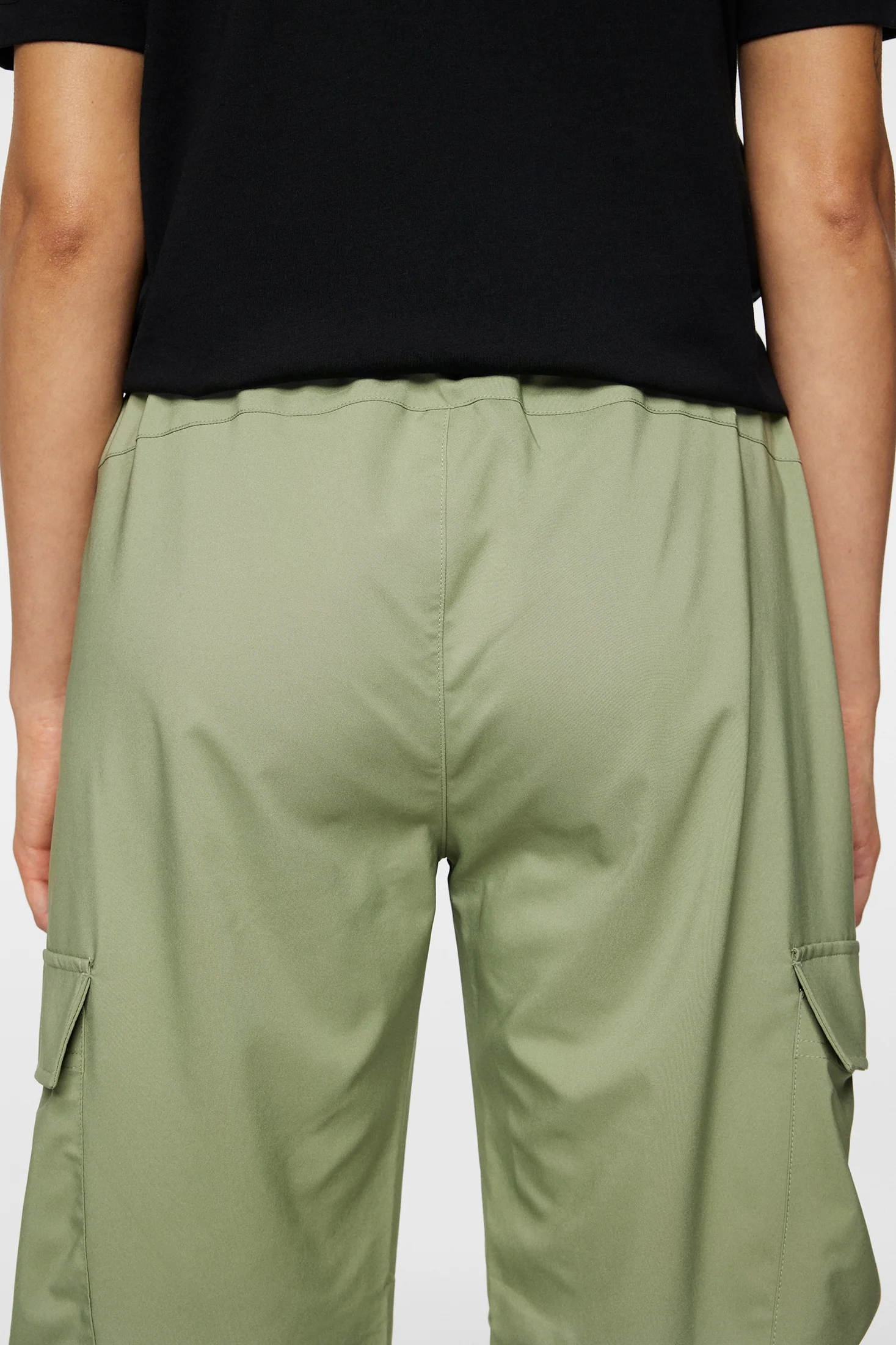Novia Pro Pack Pant / Oil Green - Image 6