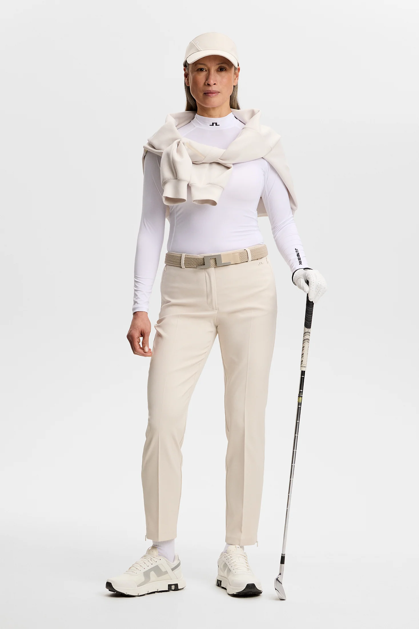 Pia Pant / Moonbeam - Image 3
