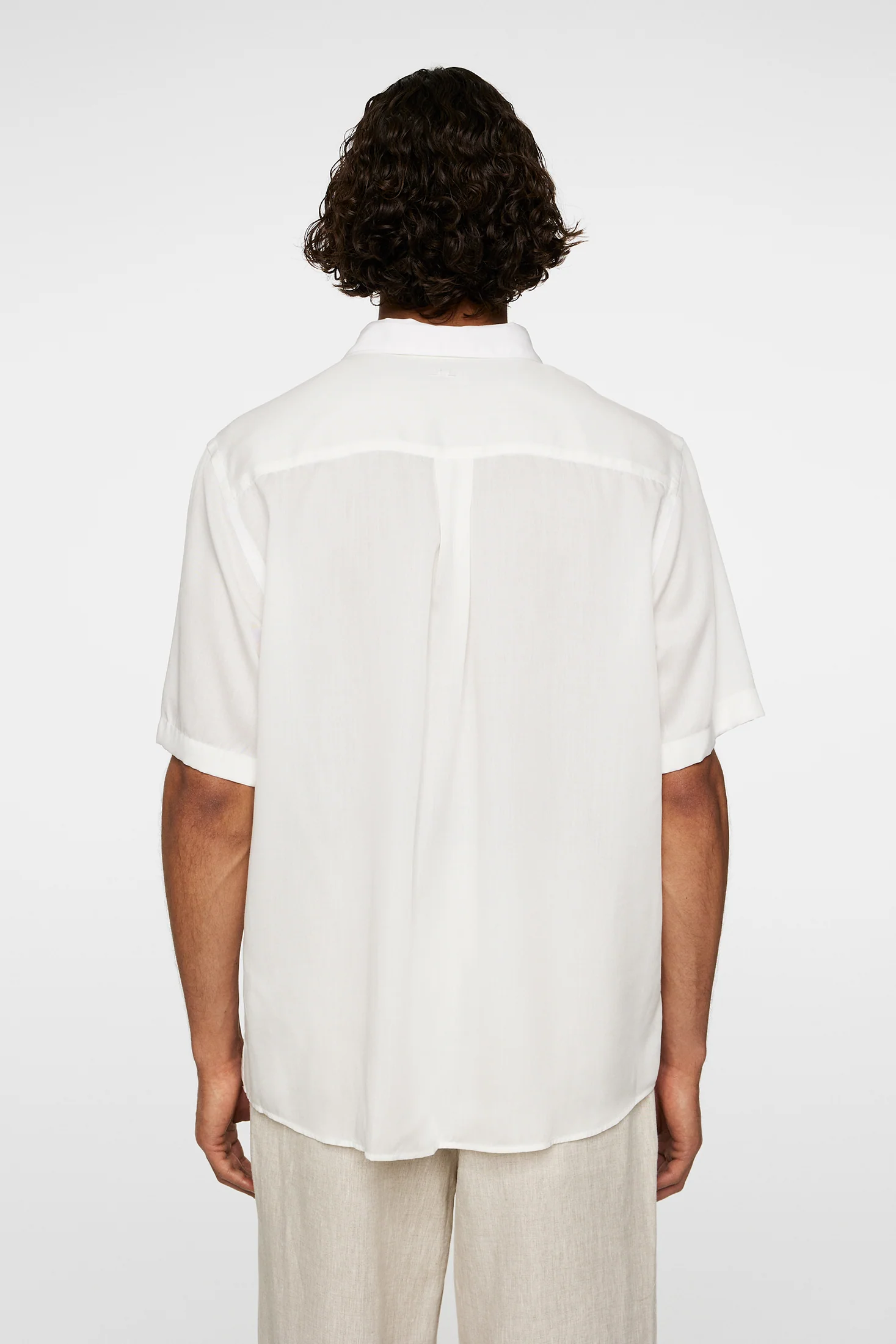 Reg SS Light Tencel Shirt / Cloud White - Image 3