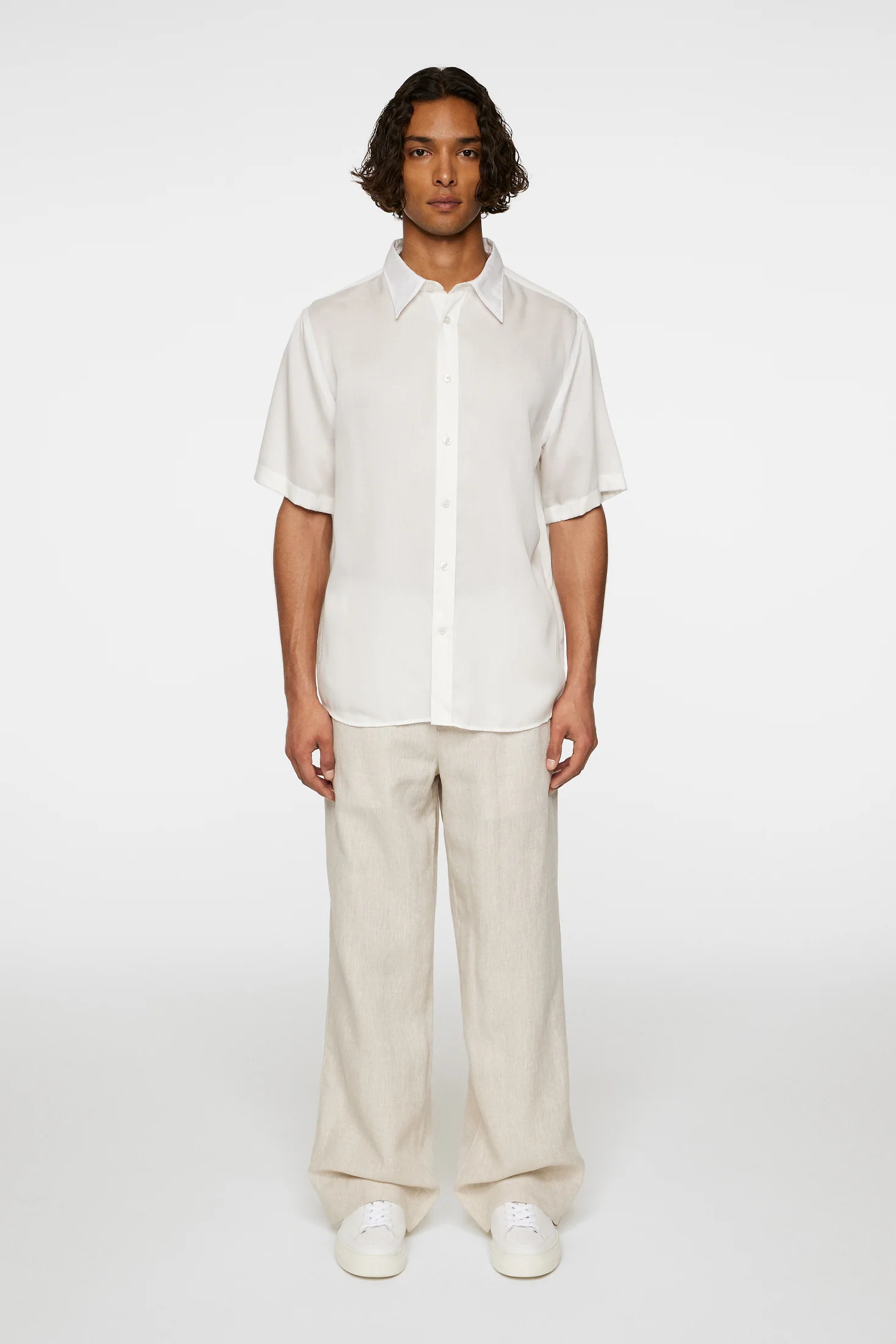 Reg SS Light Tencel Shirt / Cloud White - Image 4