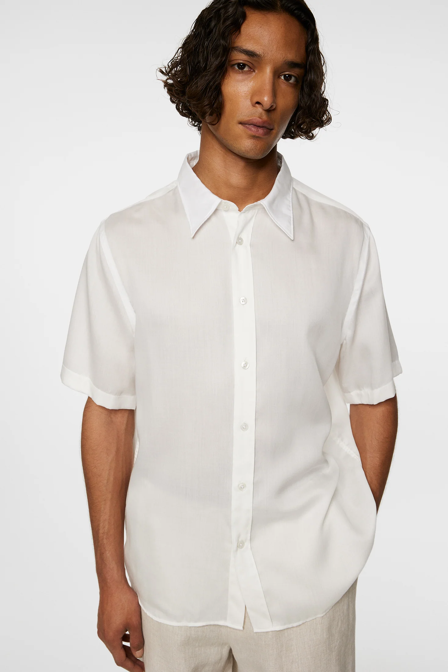 Reg SS Light Tencel Shirt / Cloud White - Image 5