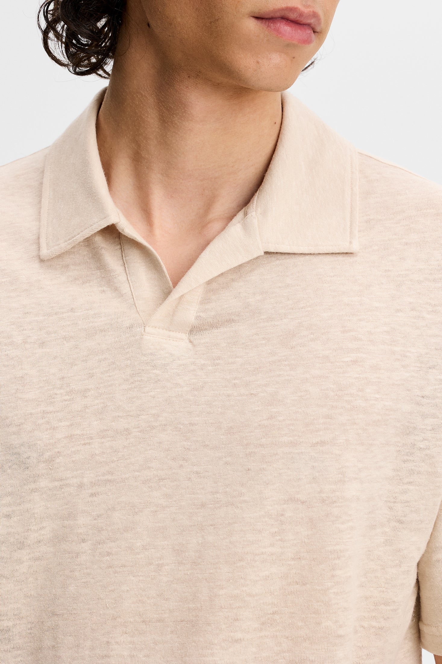 Roy Linen Polo / Moonbeam - Image 5