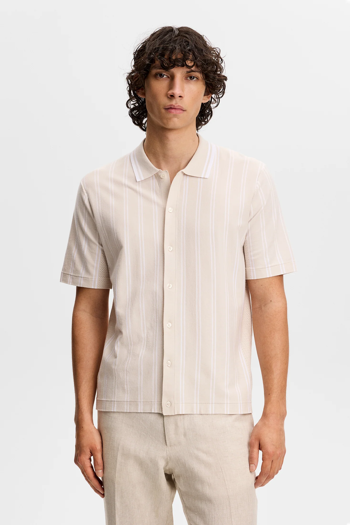 Rue Knit SS Shirt / Moonbeam - Image 3