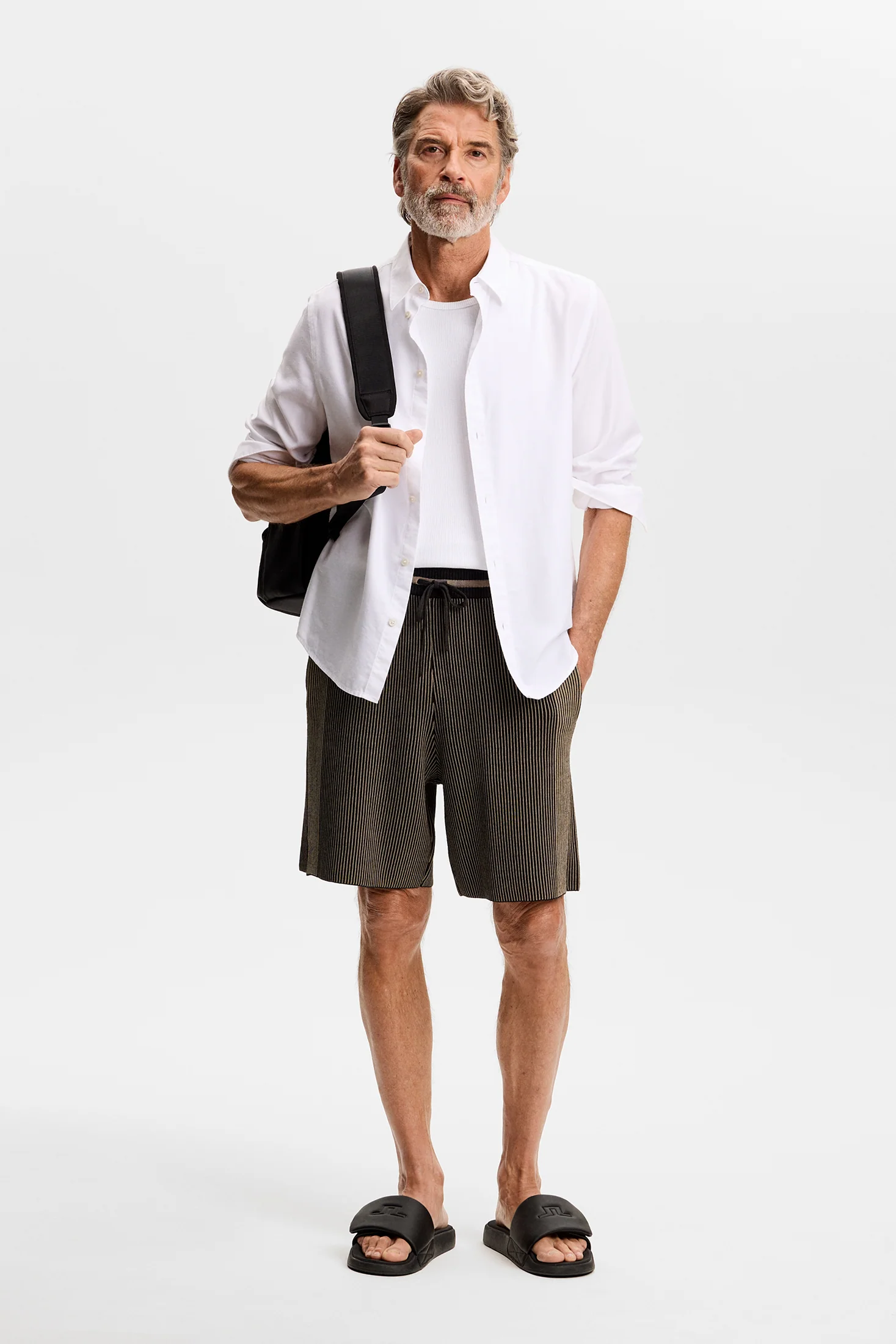 Simon Knitted Shorts / Black - Image 4