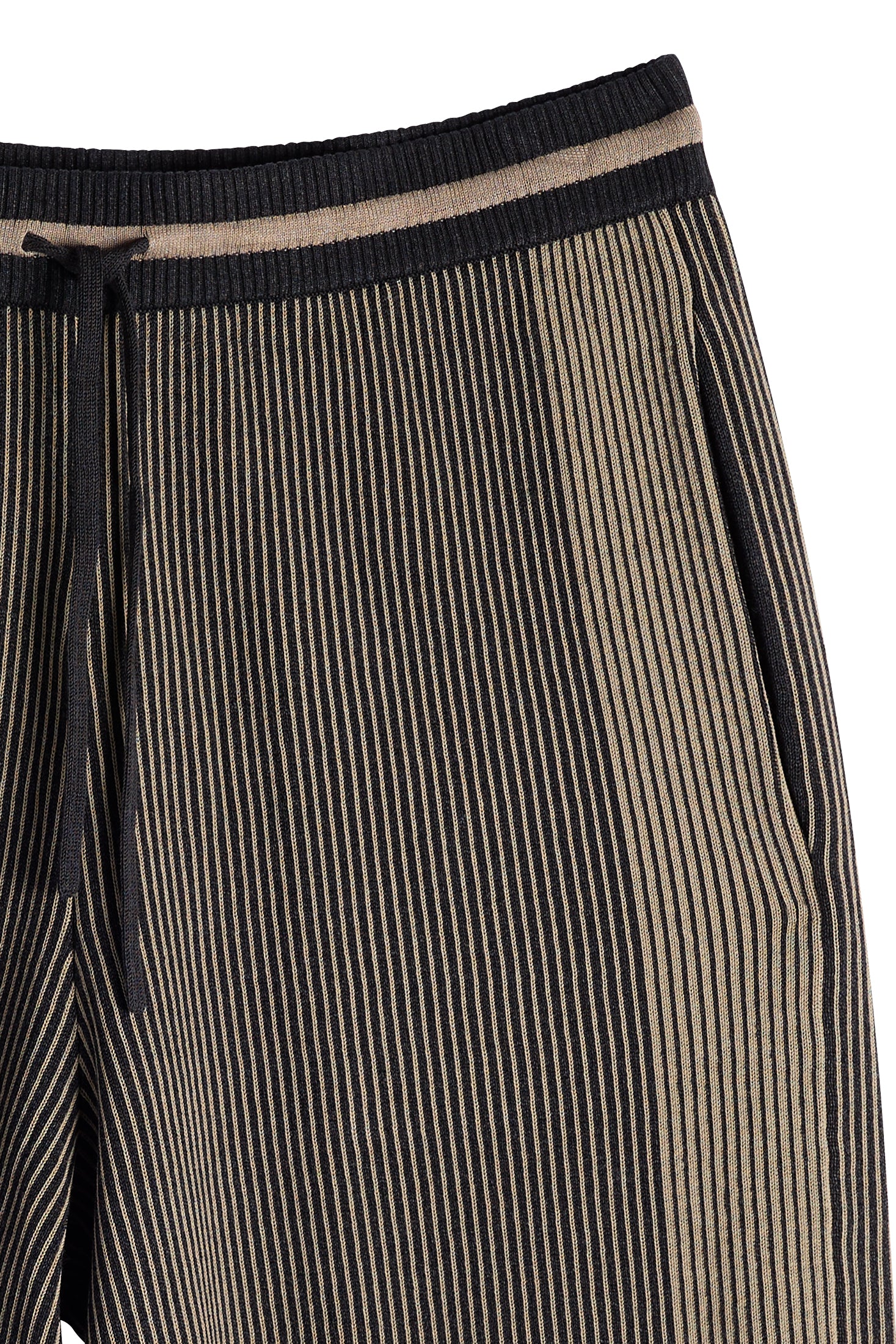 Simon Knitted Shorts / Black - Image 6