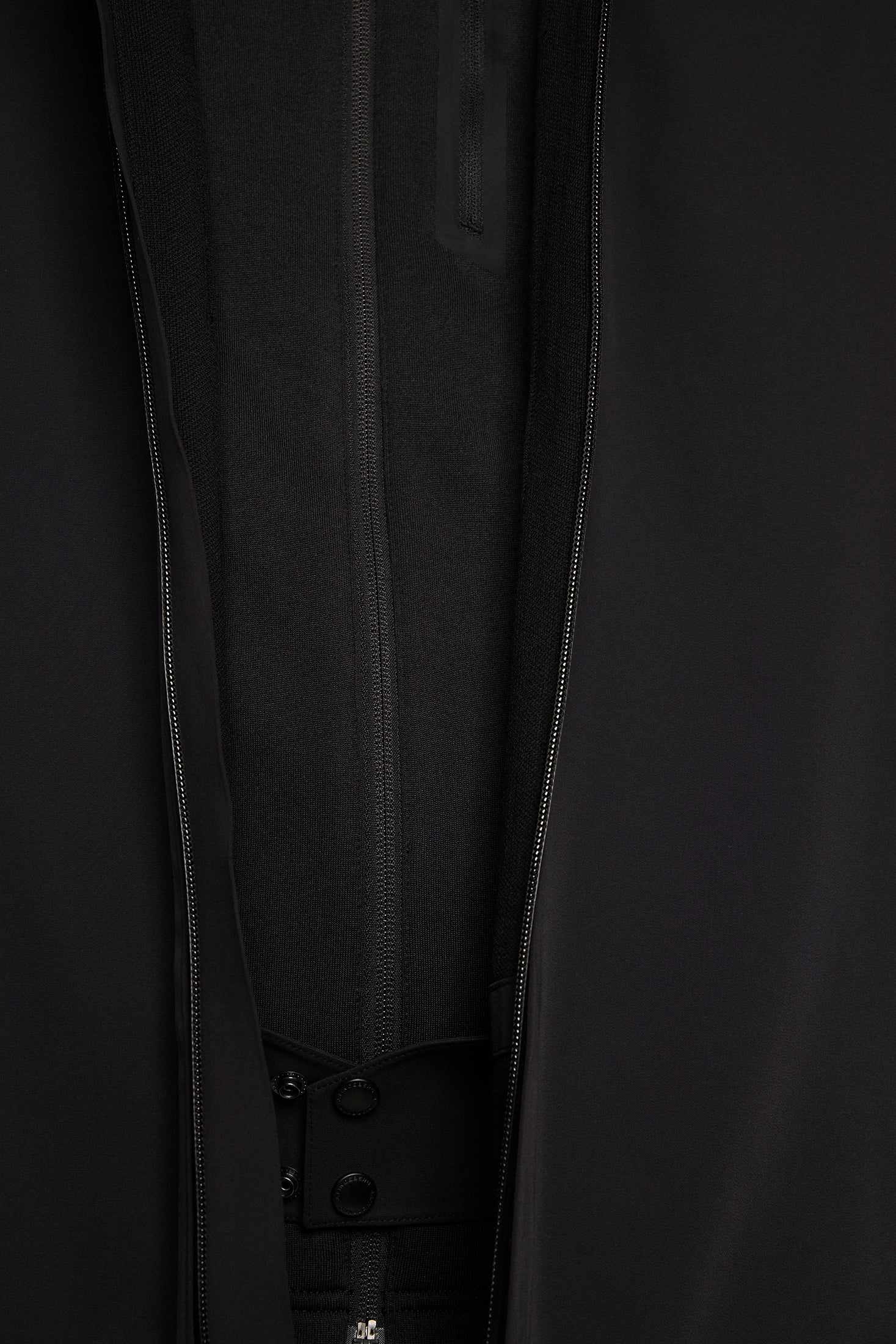 Solarcore Shell Jacket / Black - Image 8